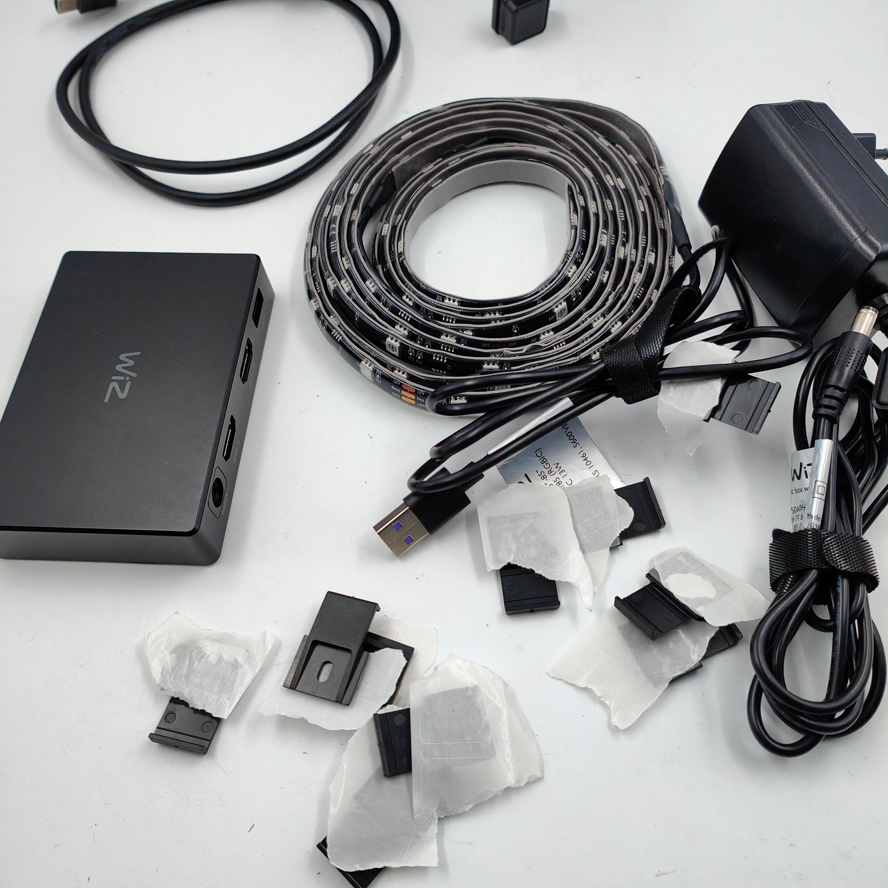 Boîtier WiZ Connected avec éclairage TV – WiZ Entertainment Sta