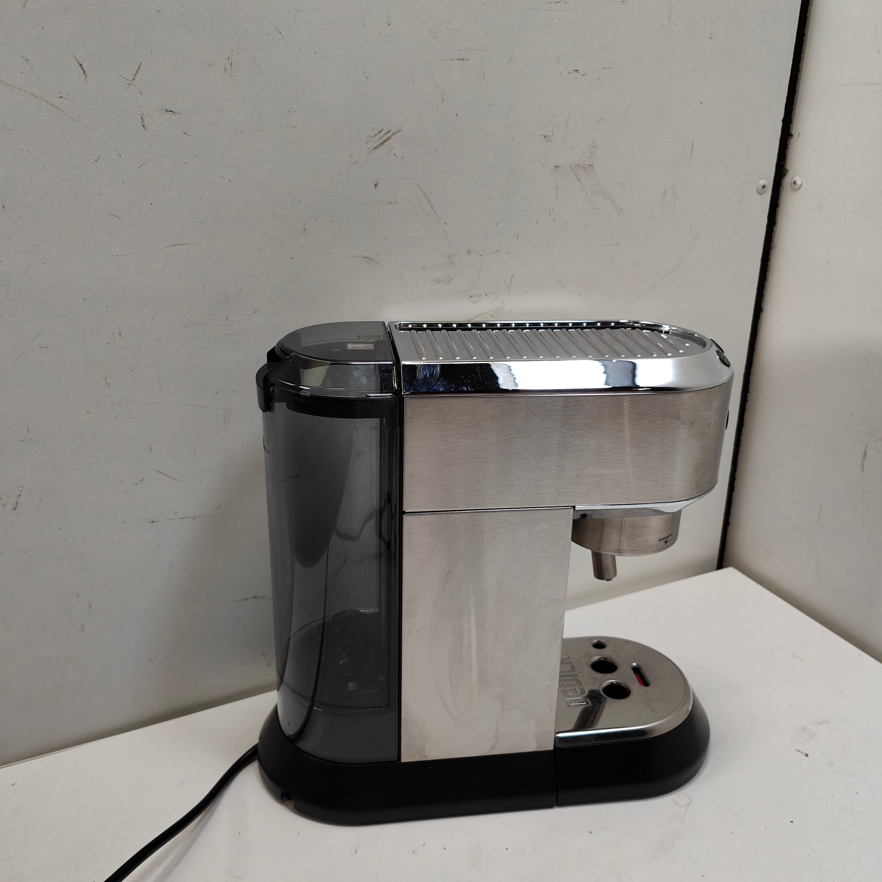 DeLonghi EC685.M Dedica Argent
