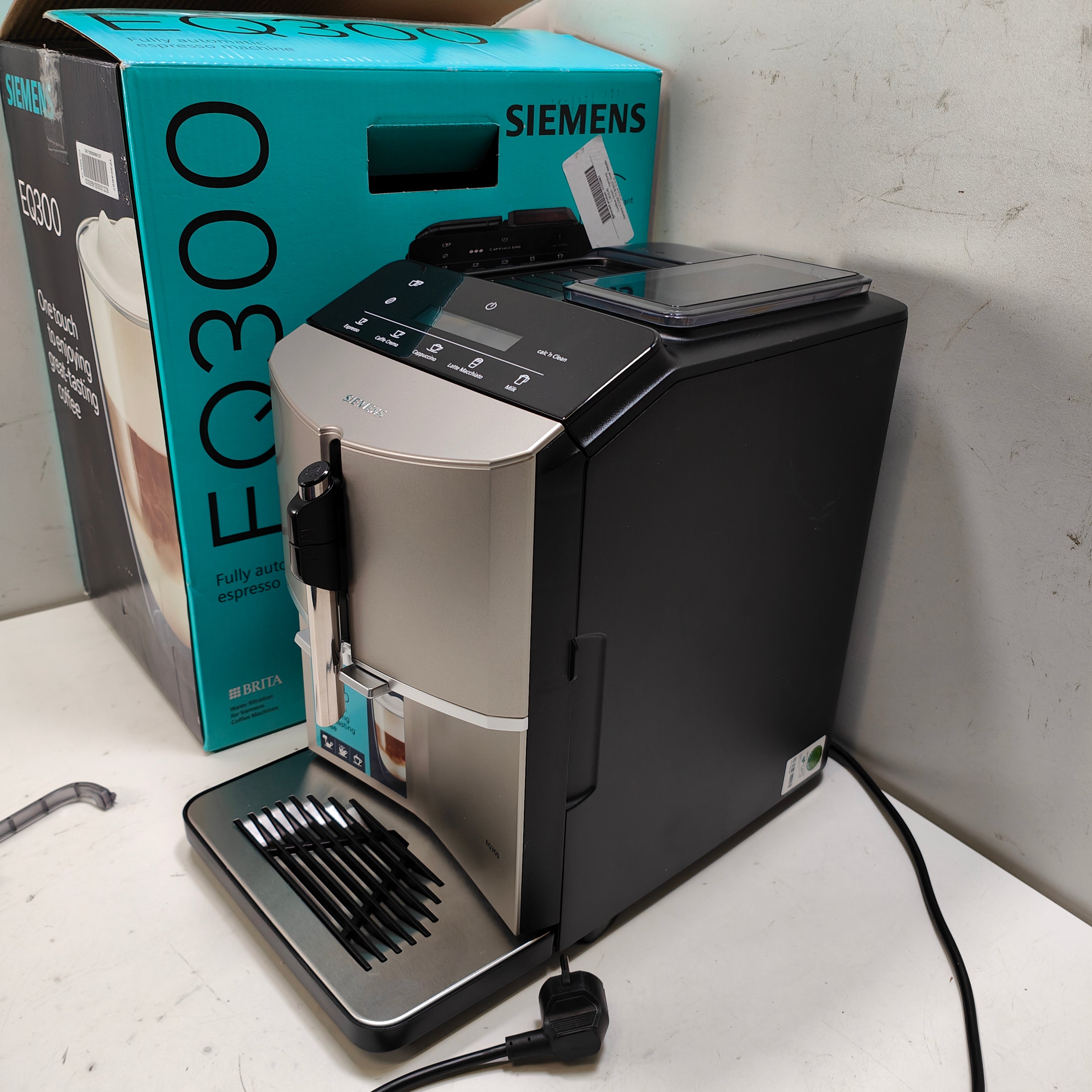 Siemens EQ300 TF303E07 Zilver Metallic