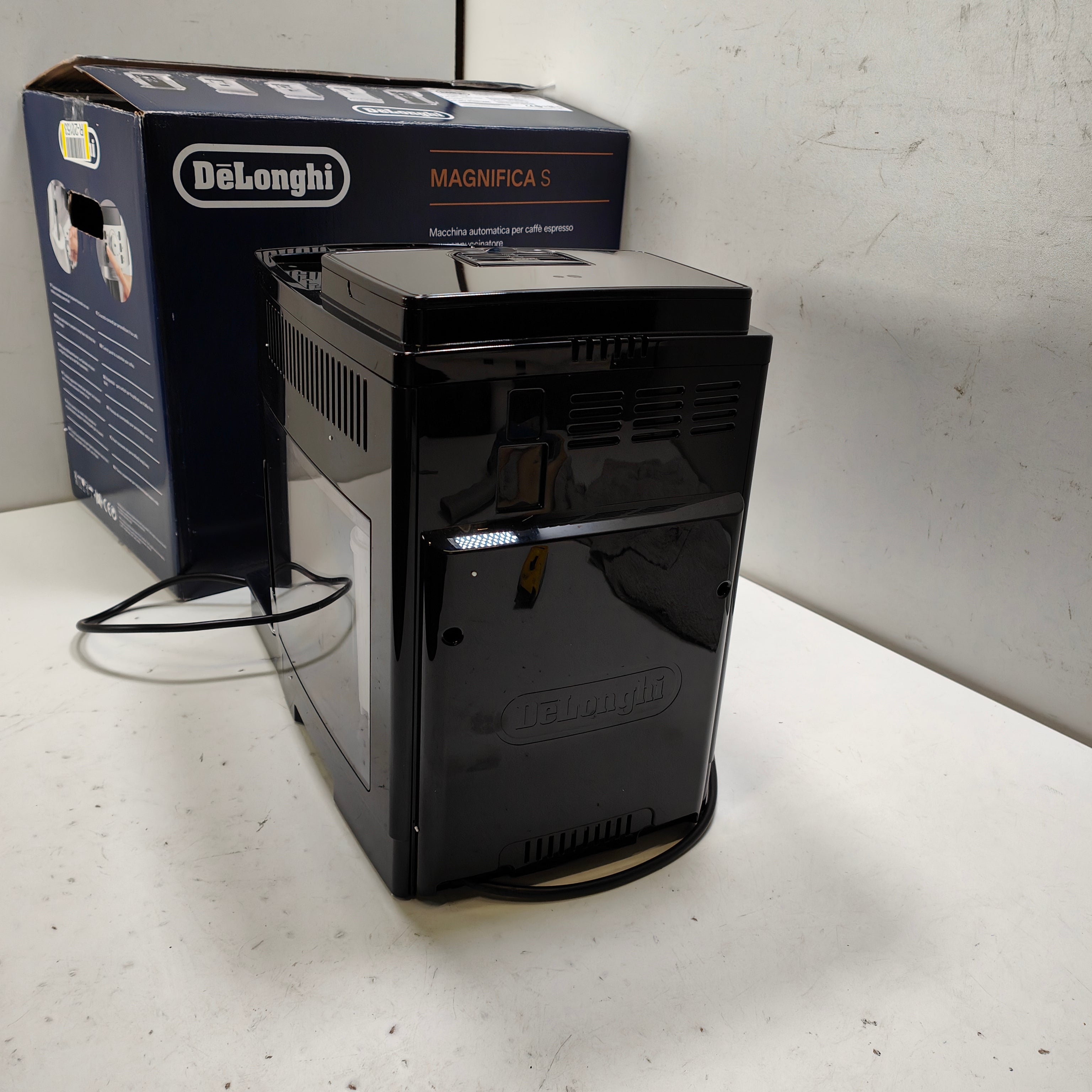 DeLonghi  ECAM 21.117.B Magnifica S