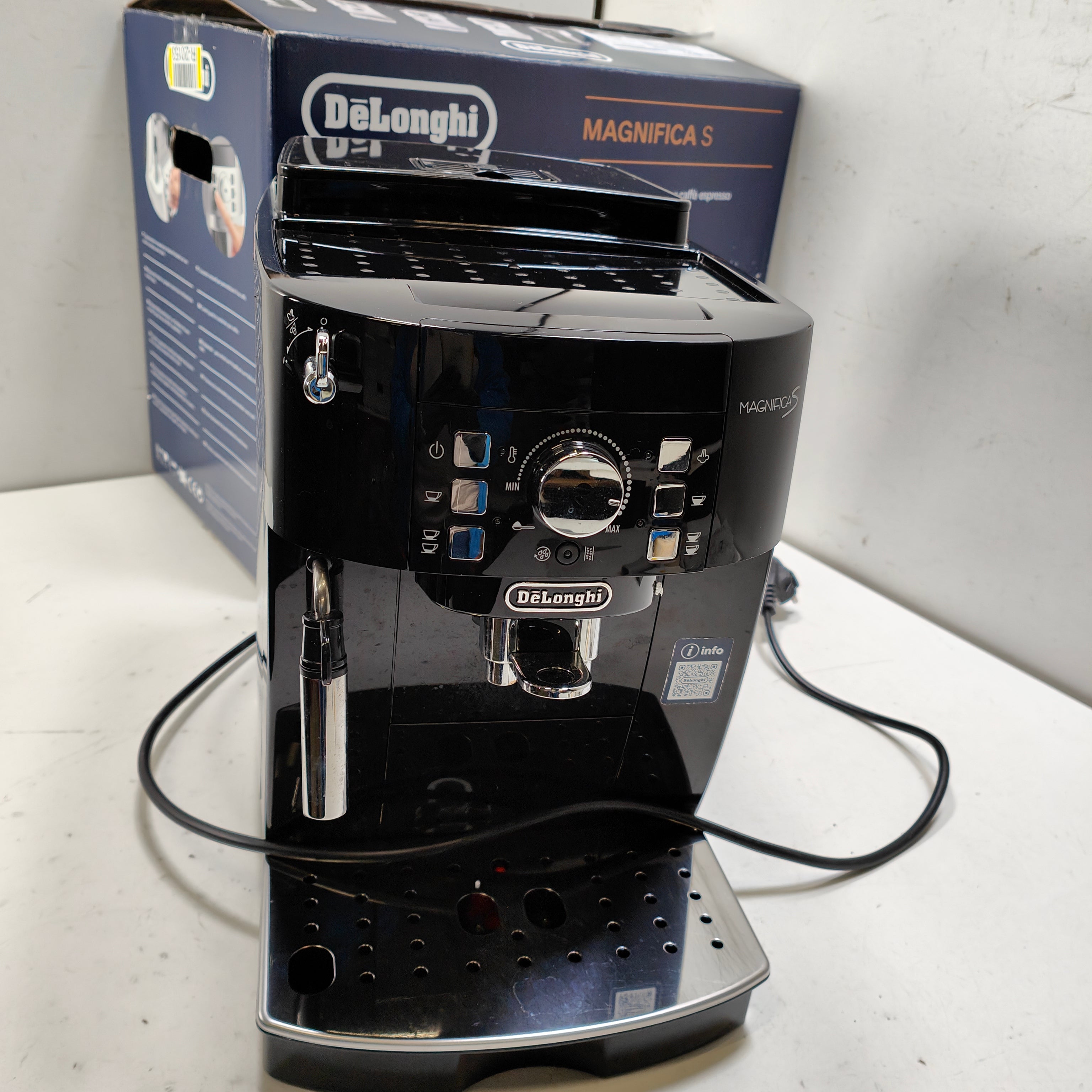 DeLonghi  ECAM 21.117.B Magnifica S