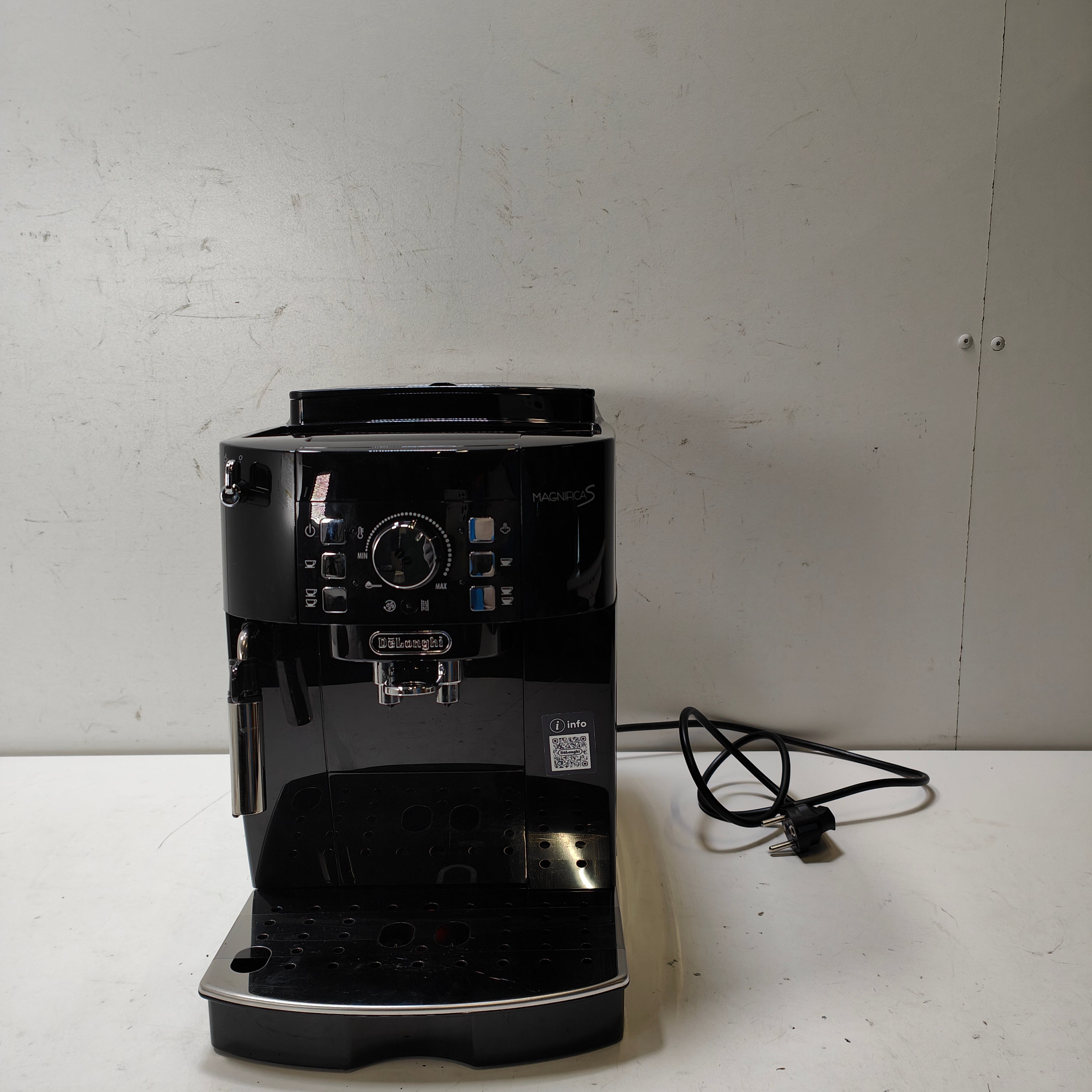 DeLonghi ECAM 21.117.B Magnifica S