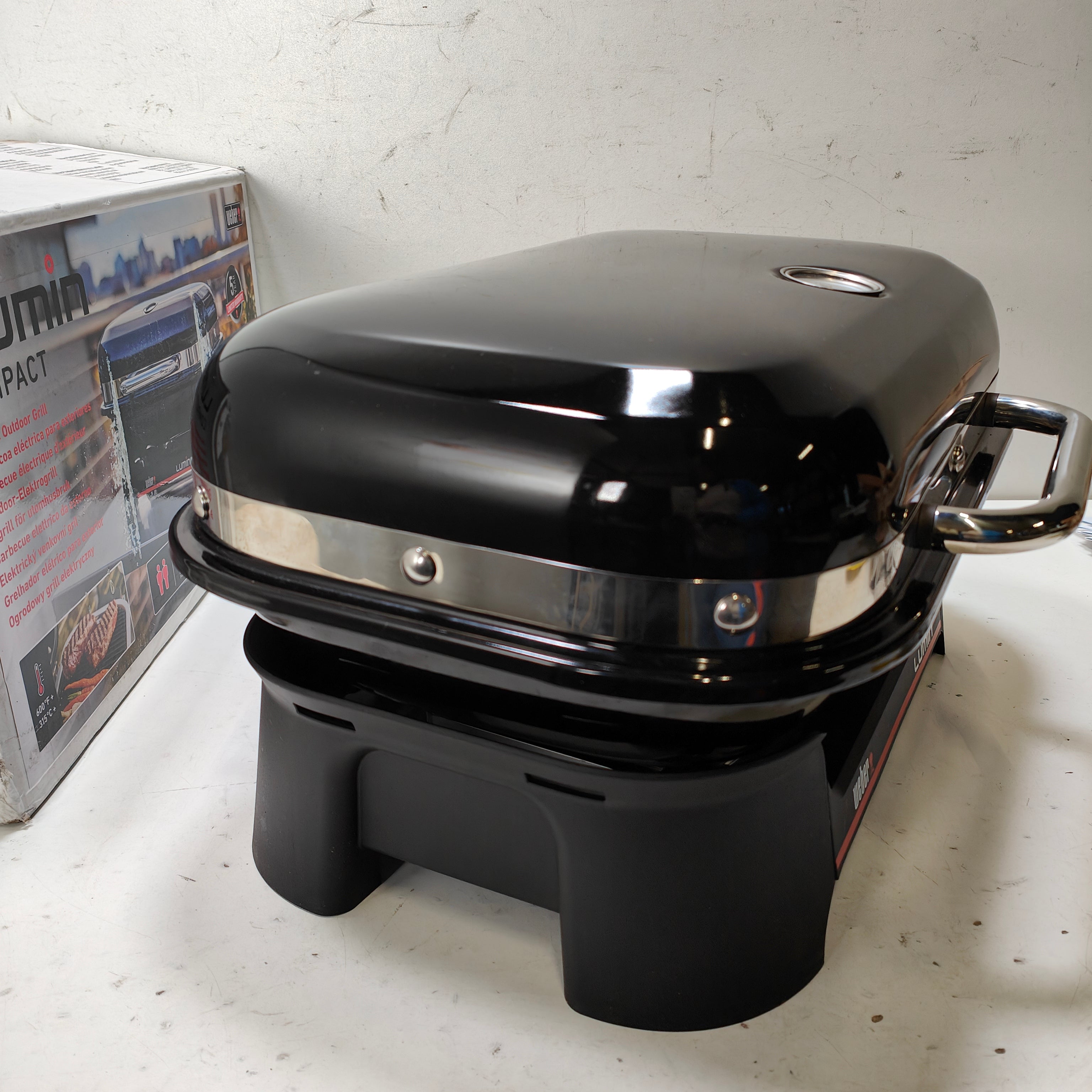 Weber compact