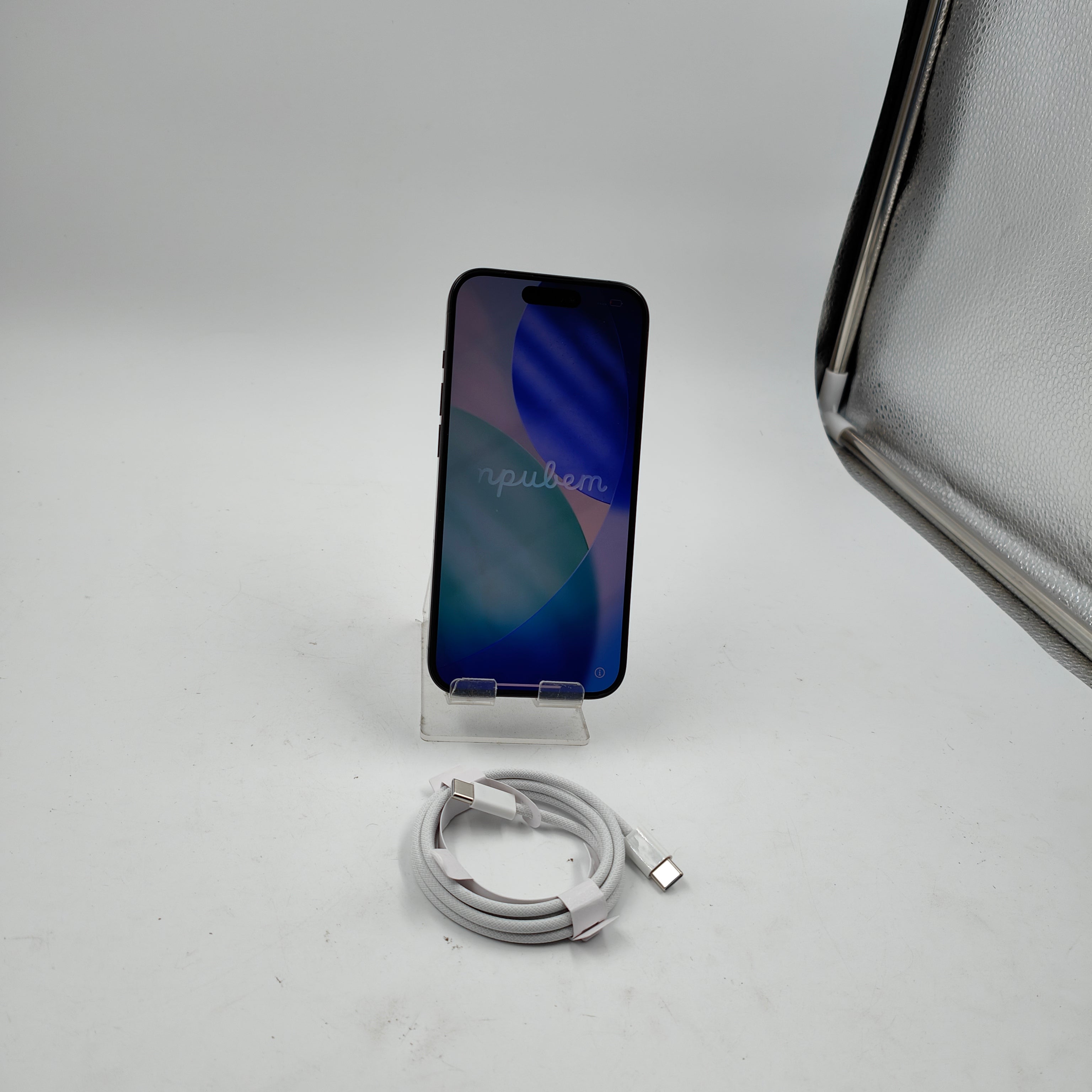 Refurbished iPhone 15 Pro 128GB Black Titanium