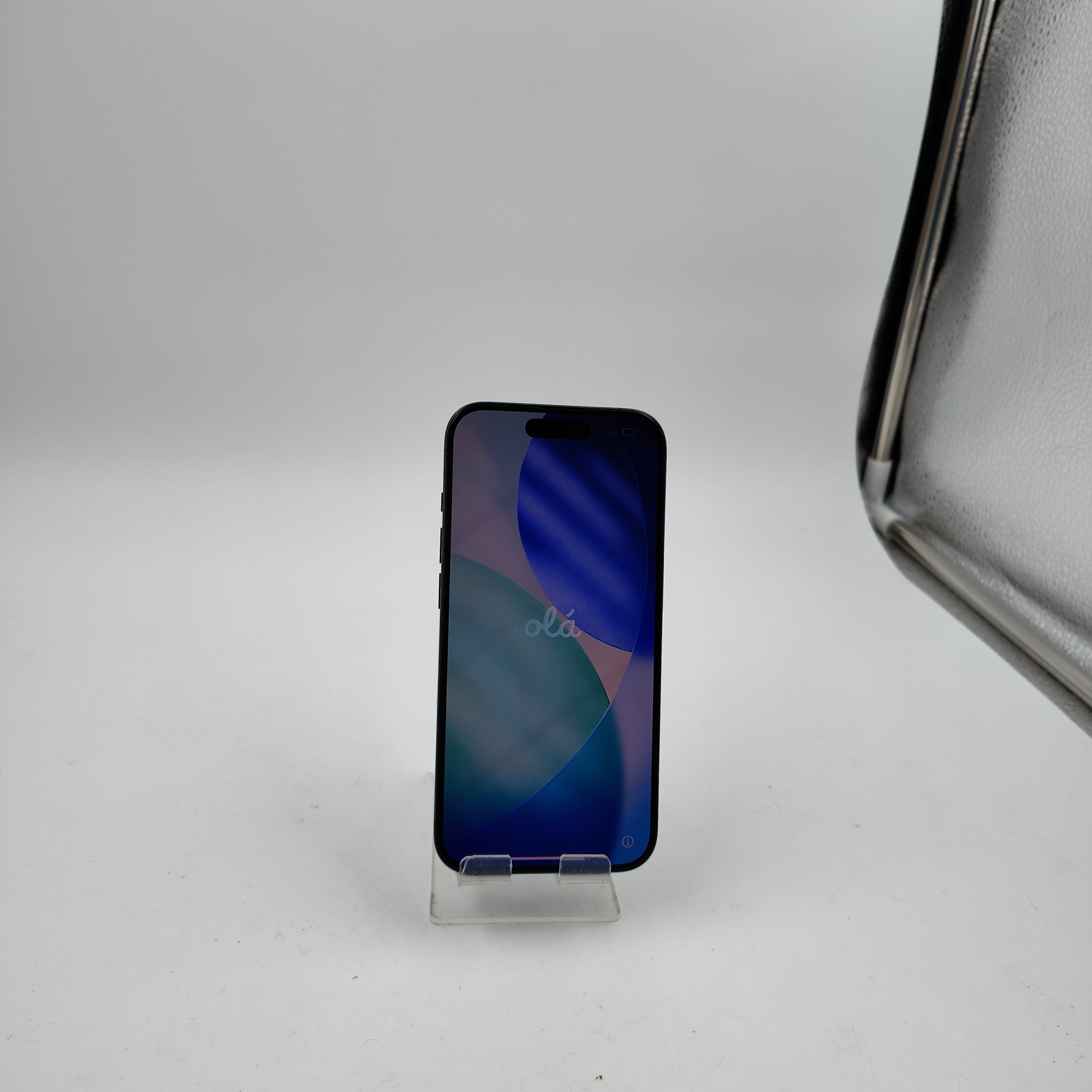 Refurbished iPhone 15 Pro 128GB Black Titanium