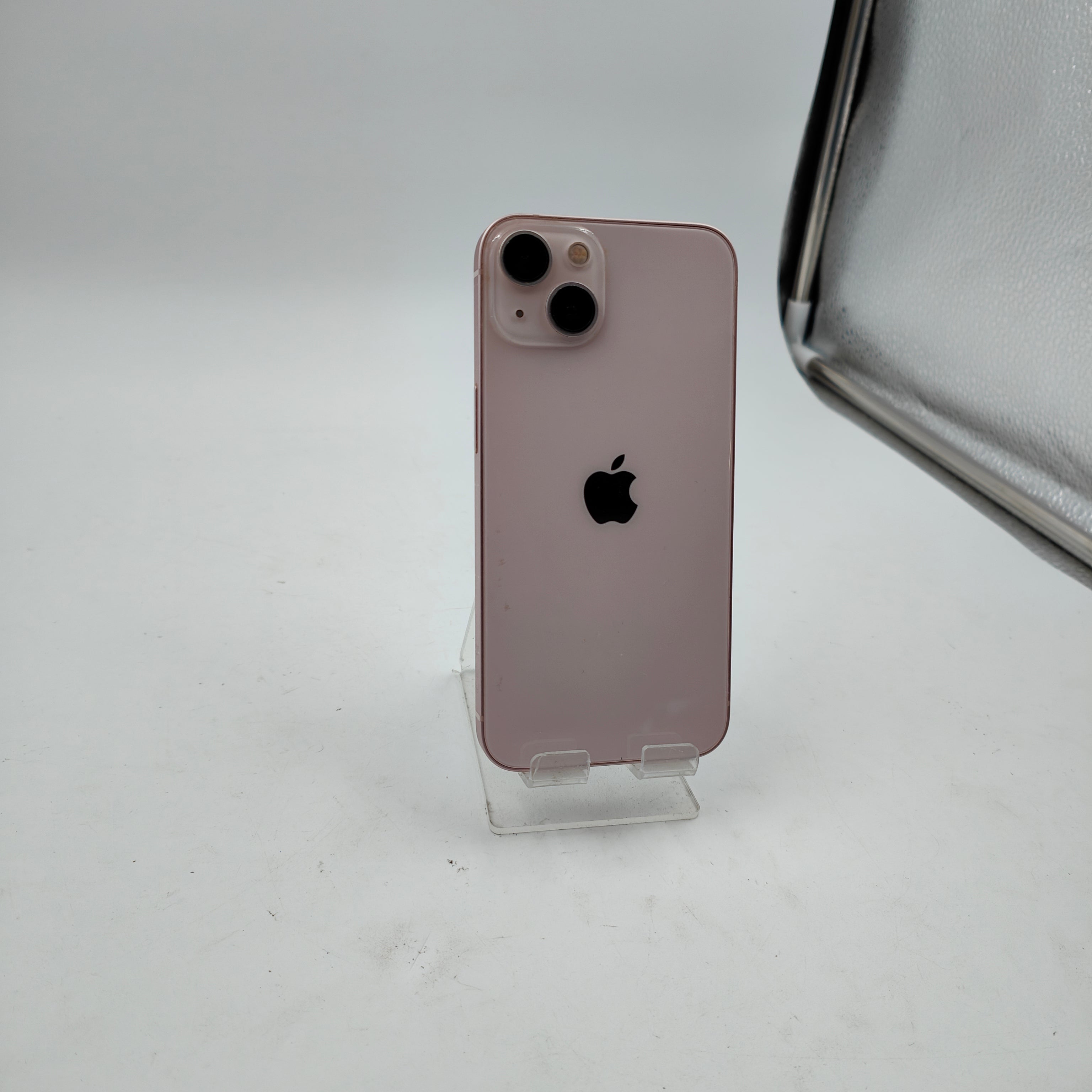 Refurbished iPhone 13 128GB Pink