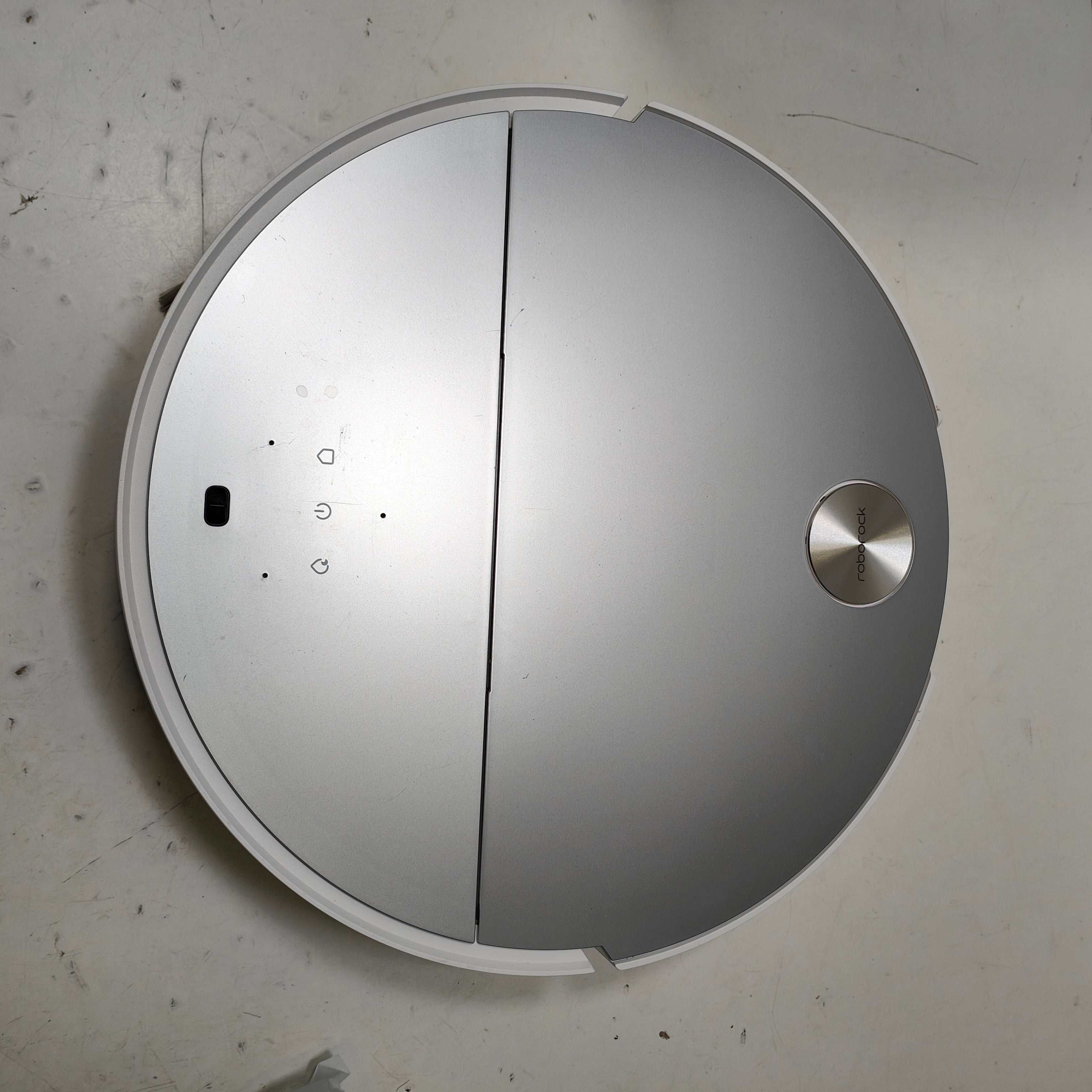 Roborock Saros 10 Blanc