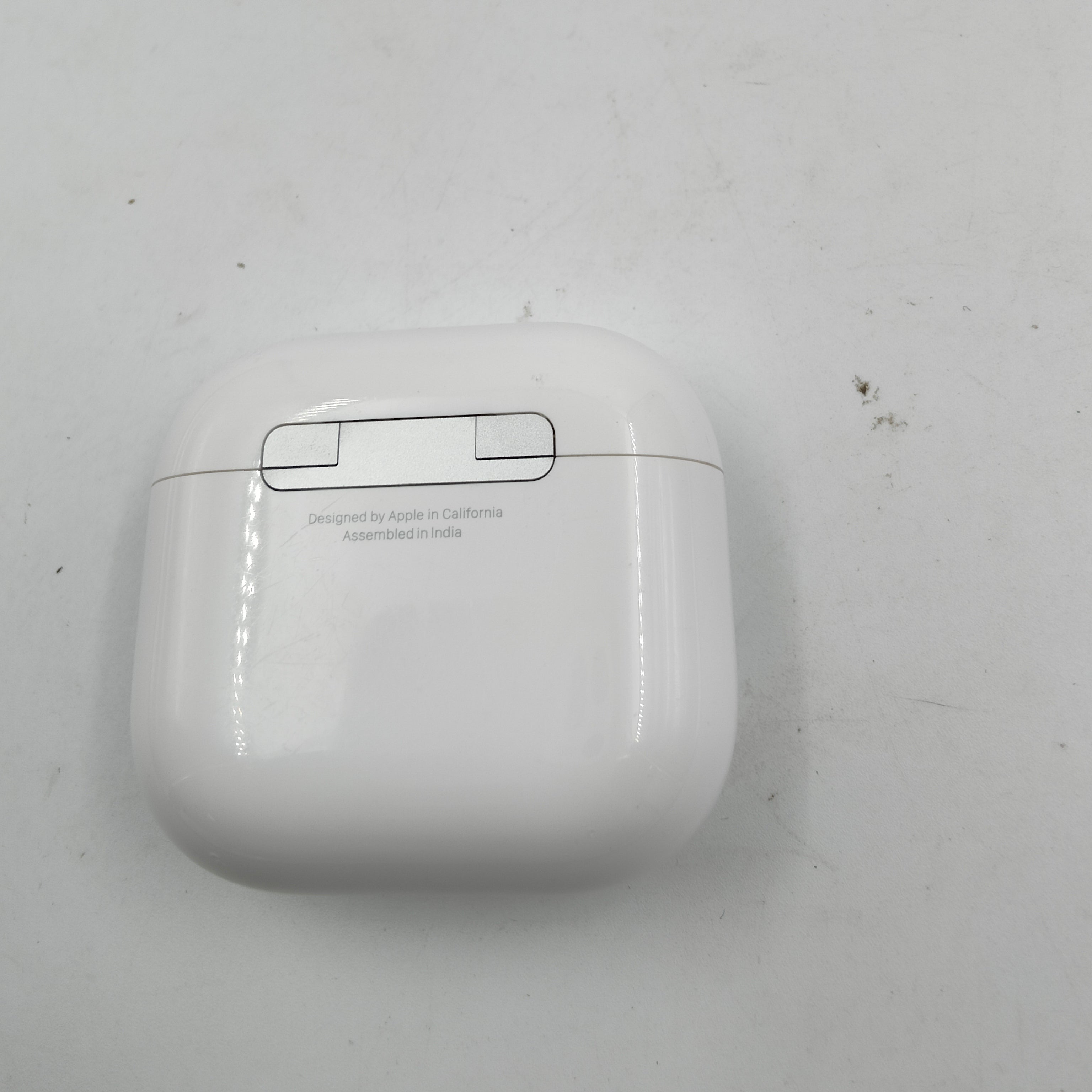 Apple AirPods 4