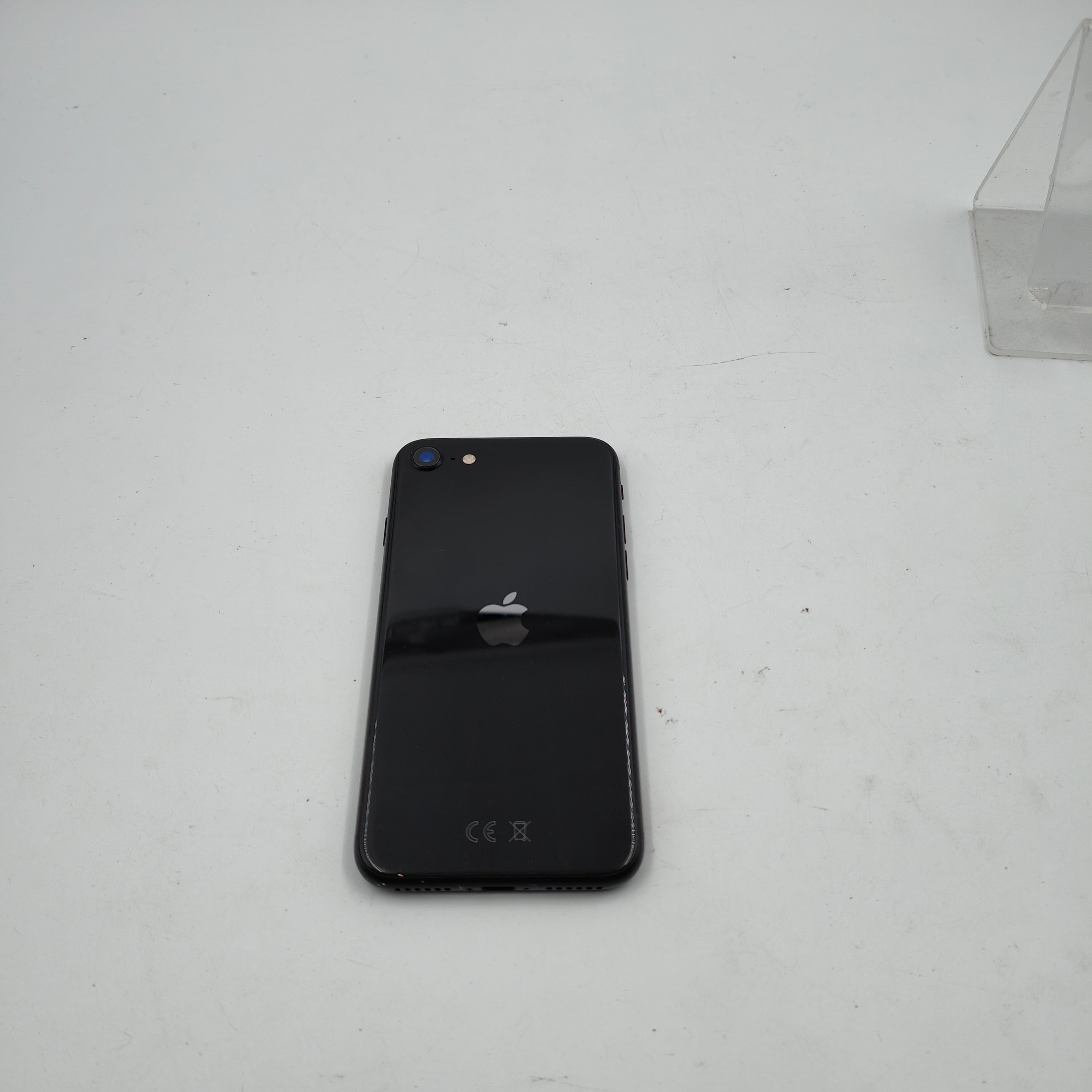 Refurbished iPhone SE 2020 Black 128GB - A