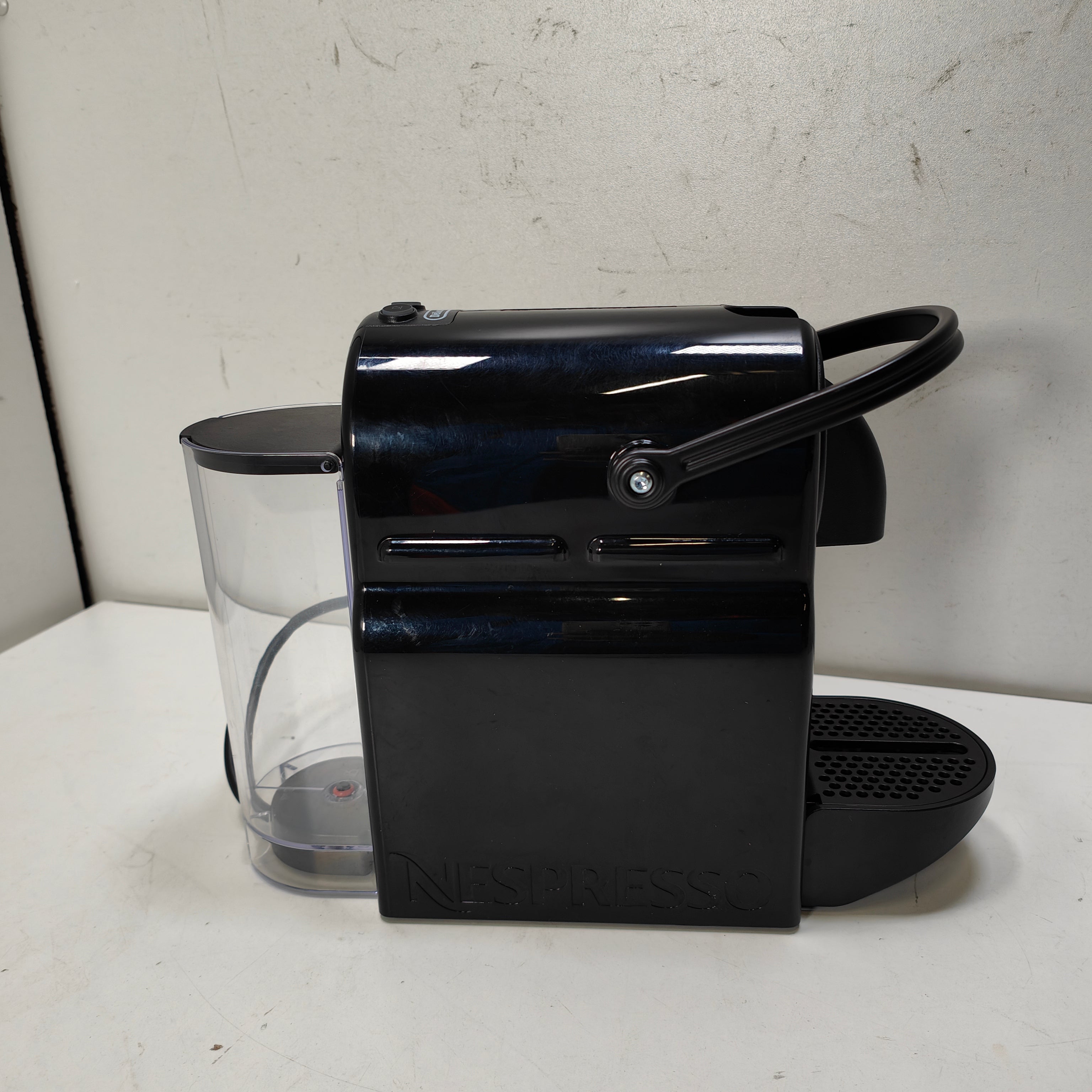 DeLonghi De'Longhi Nespresso Lattissima One EN510.B Schwarz