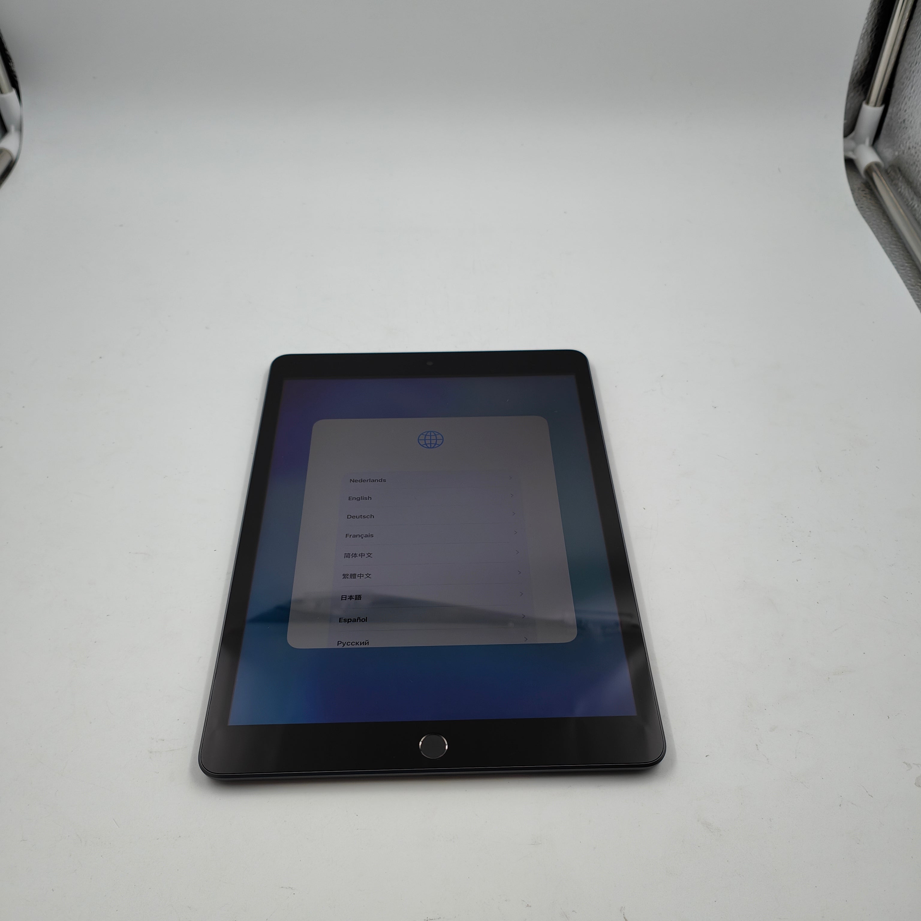 Apple iPad (2021) 10,2 Zoll 64 GB WLAN Space Grau