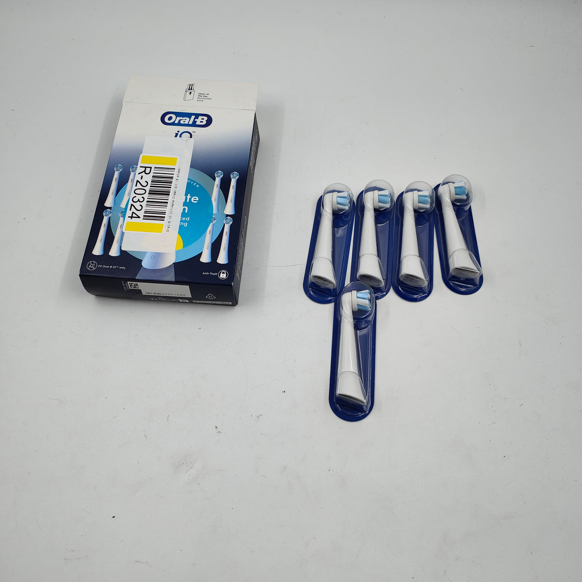 Oral-B iO Ultimate Clean Wit (8 stuks)