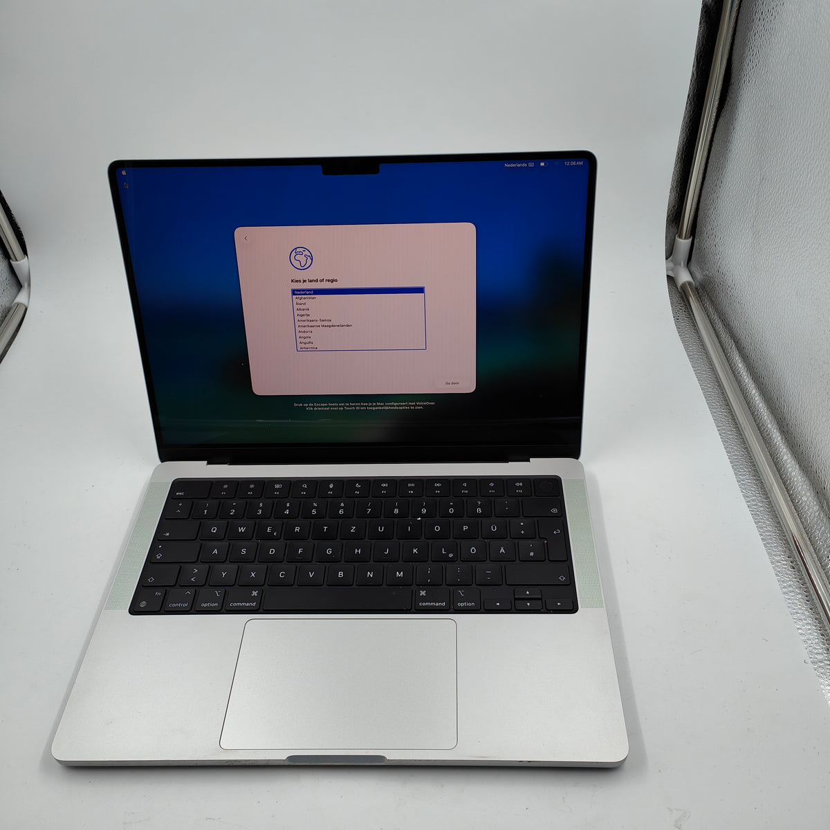 Apple MacBook Pro 14" M4 Pro (12/16) 24 GB/512 GB Silber QWERTZ
