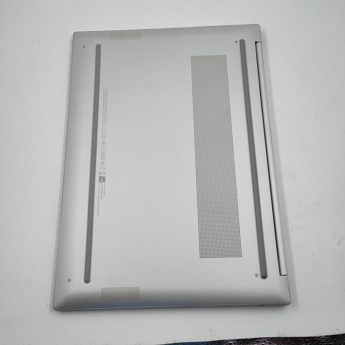 HP OmniBook 5 16-ag1975nd QWERTZ