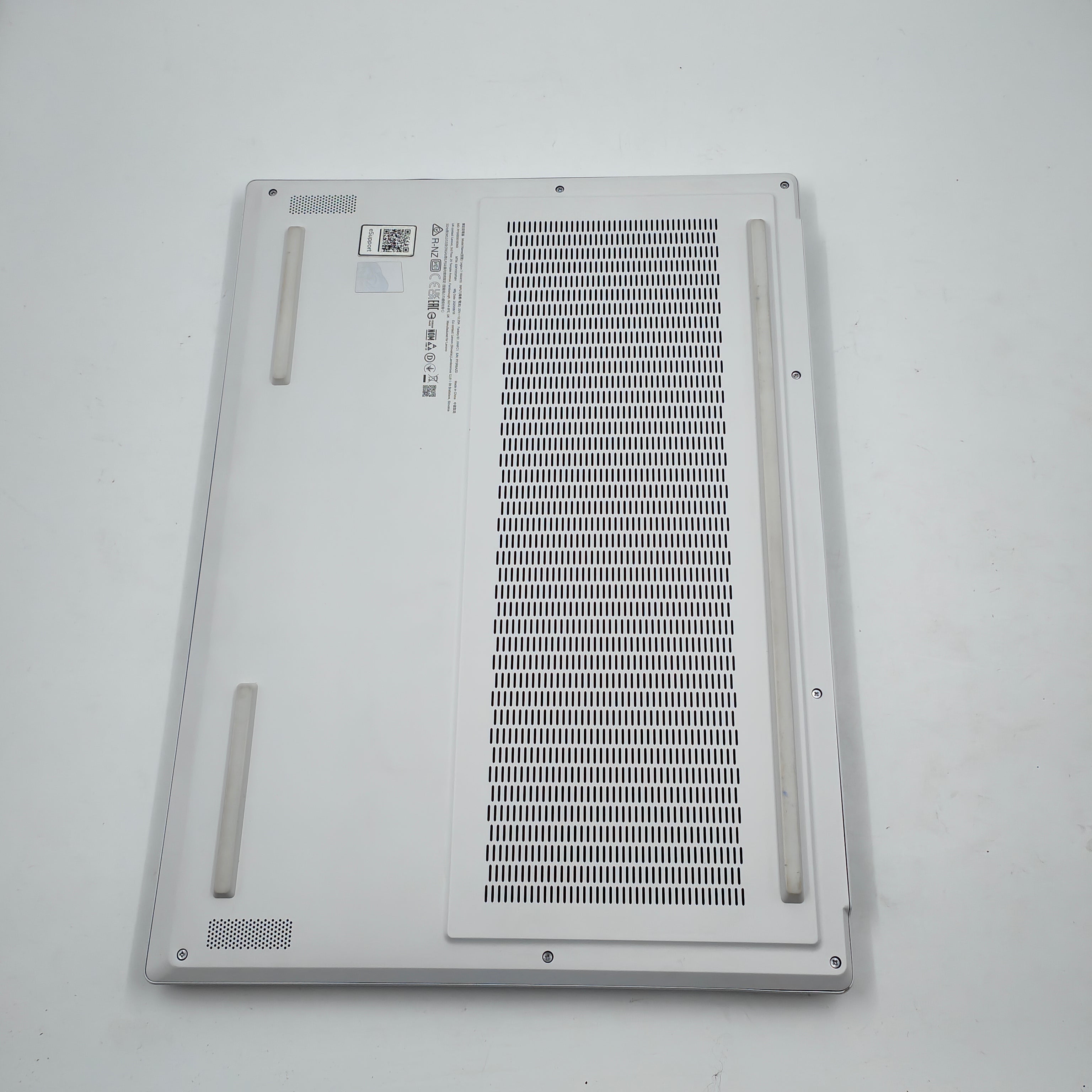 Lenovo Legion 7 16IAX10 83KY003FMH QWERTY