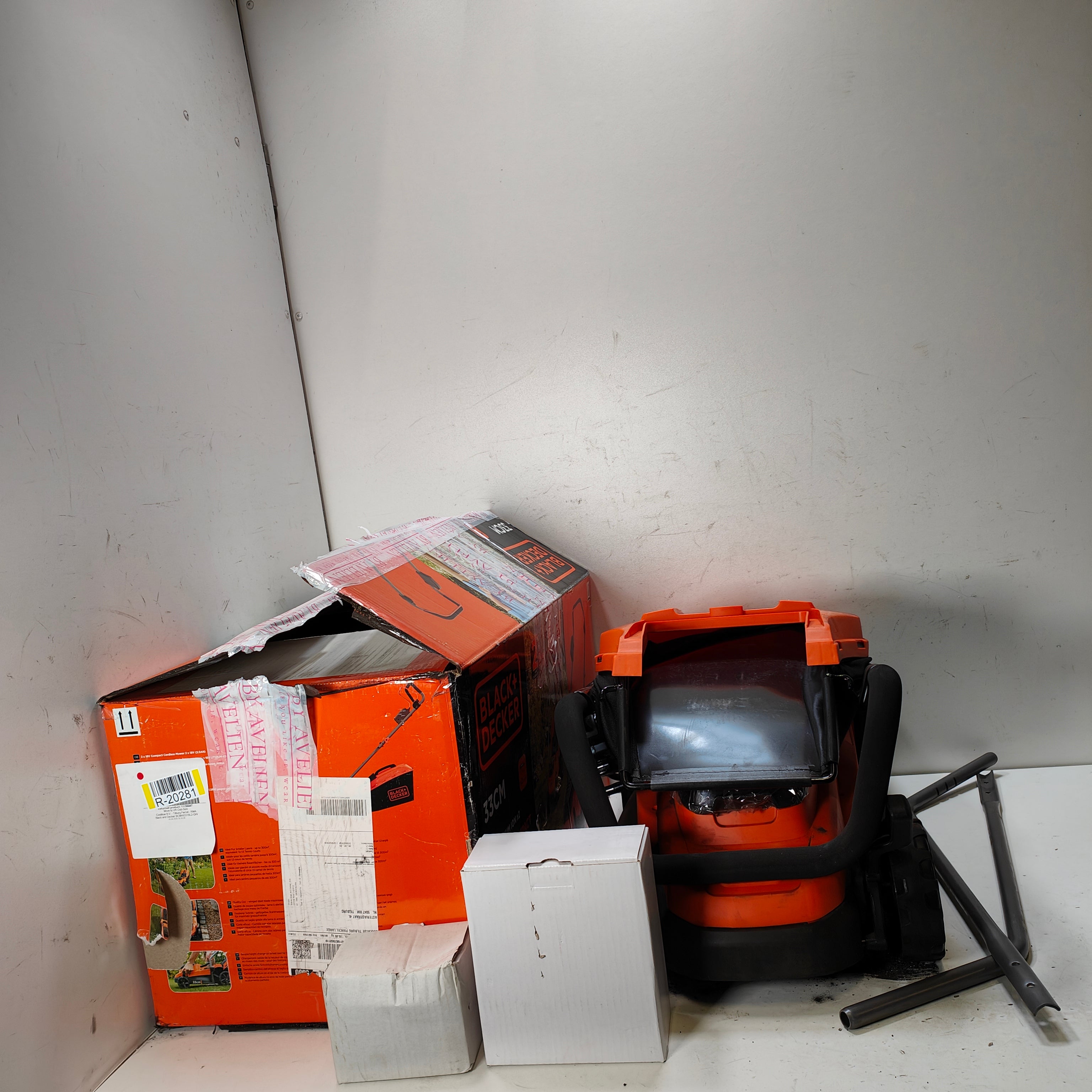 BLACK+DECKER BCMW3318L2-QW