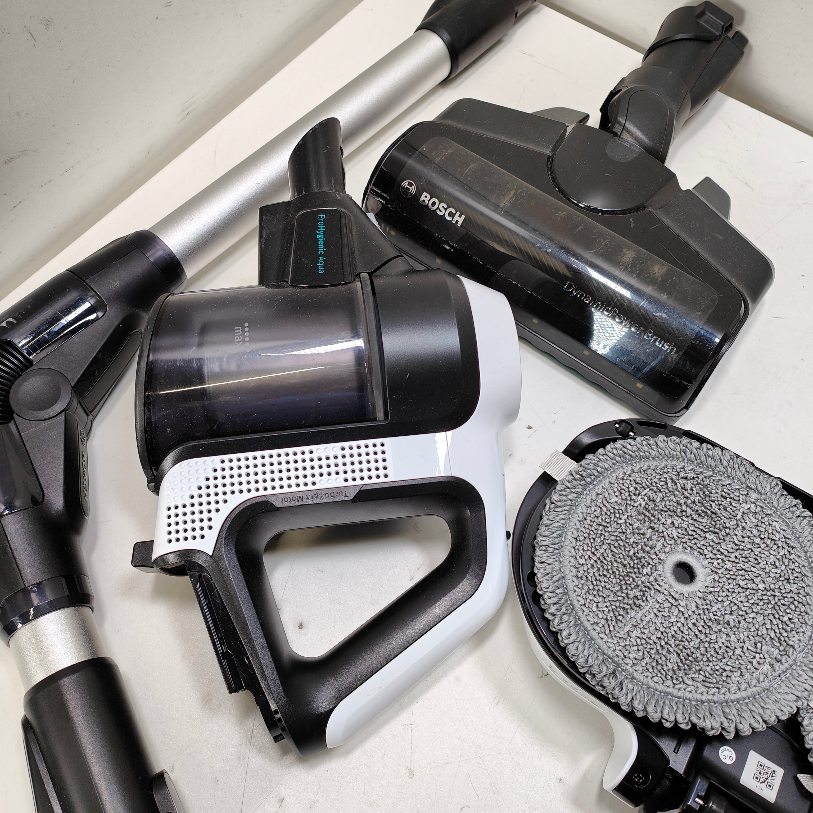 Bosch Unlimited 7 ProHygienic Aqua BCS71HYG1