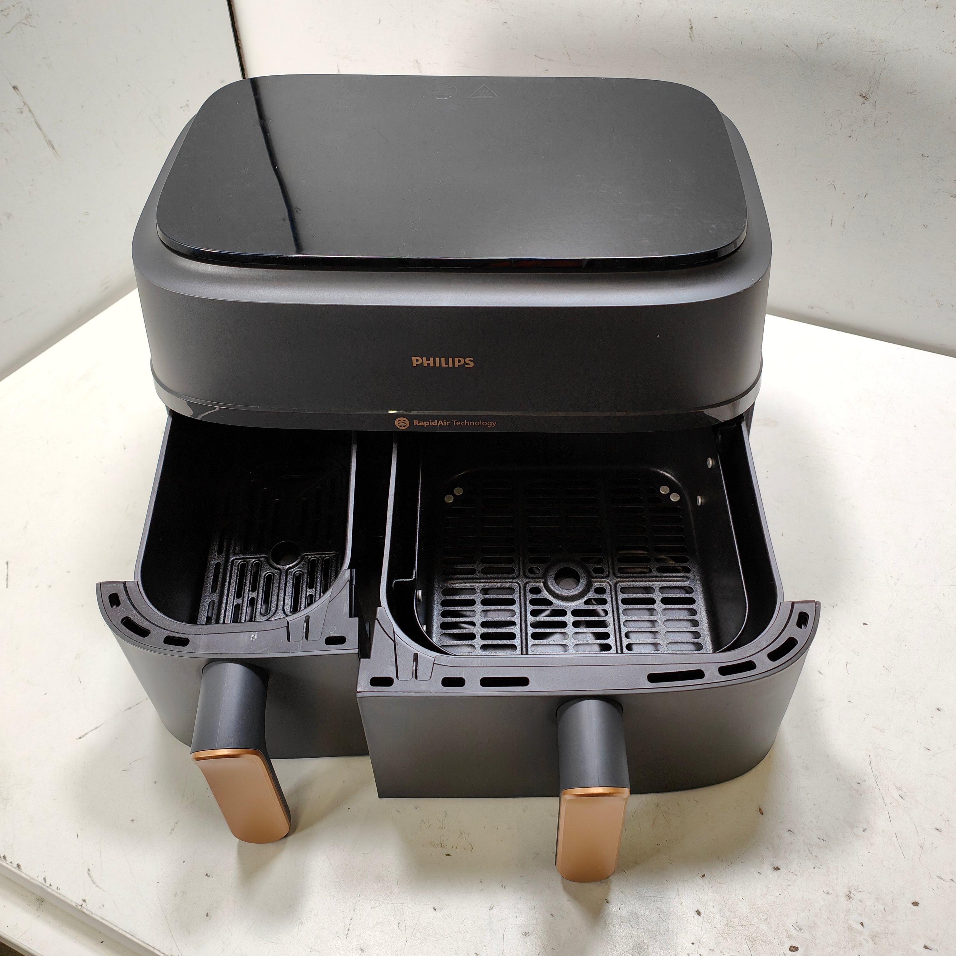 Philips Heißluftfritteuse XXL NA352/00