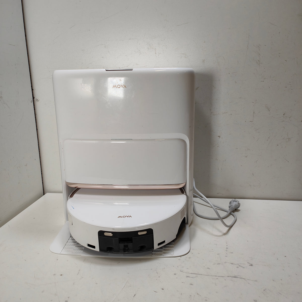 Mova Robotstofzuiger Z60 Complete Wit