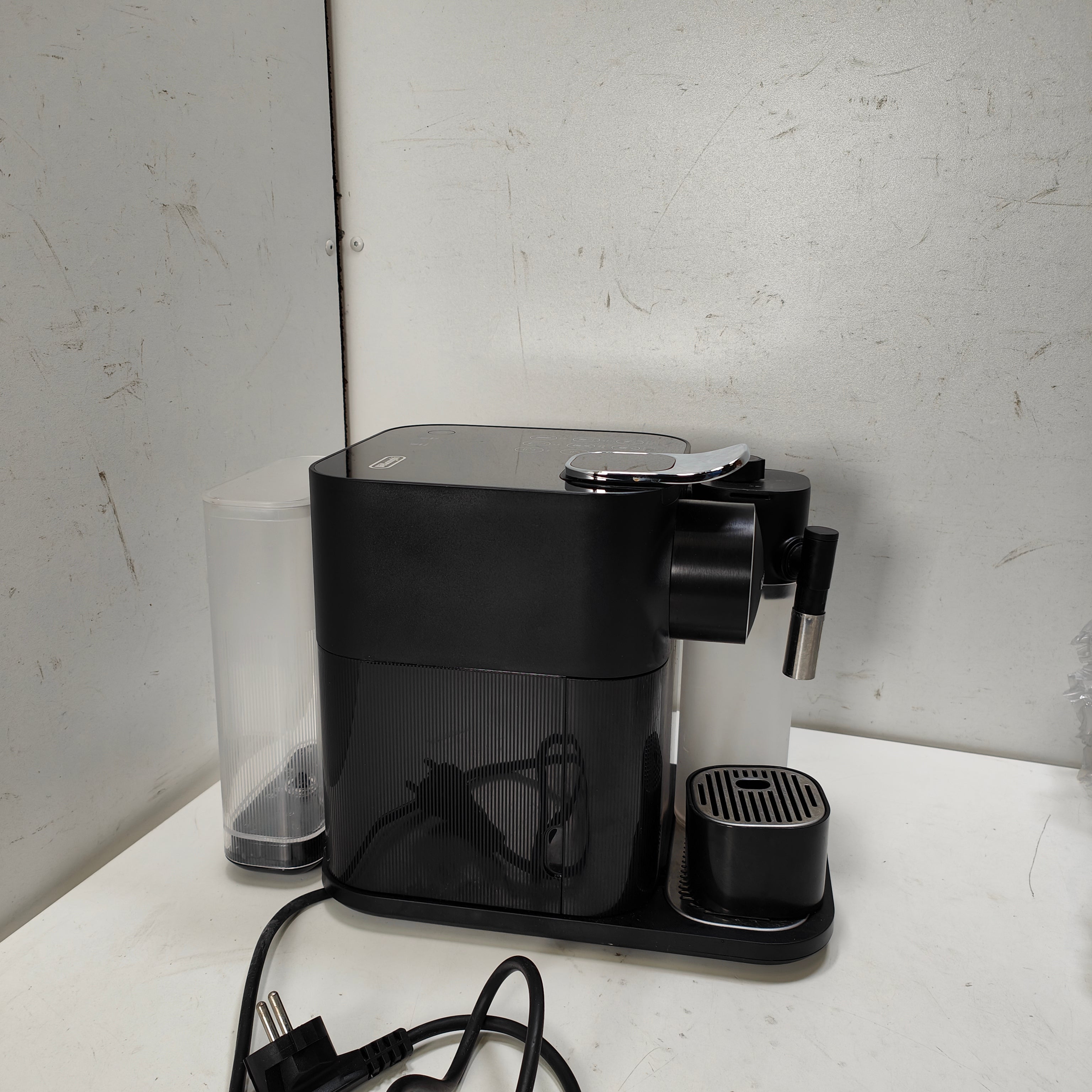 DeLonghi  Nespresso Gran Lattissima EN640.B Zwart