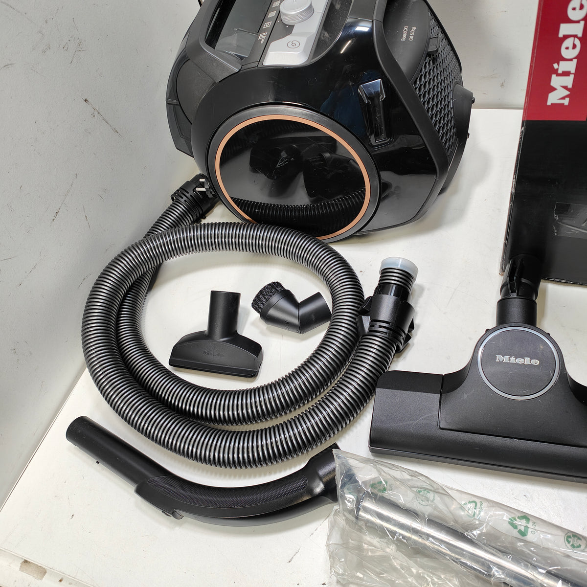 Miele Boost CX1 Cat & Dog Obsidianschwarz