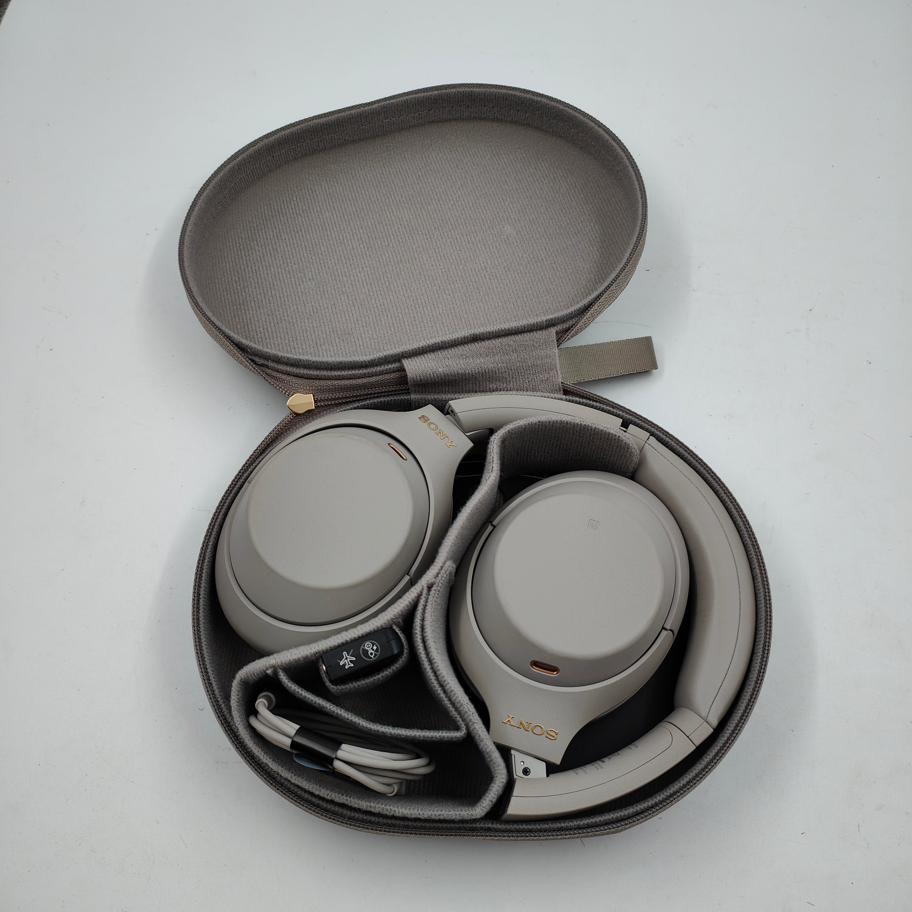 Sony WH-1000XM4 Zilver