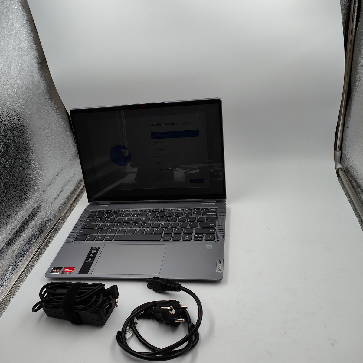 Lenovo IdeaPad Flex 5 14ABR8 82XX00H5MH QWERTY
