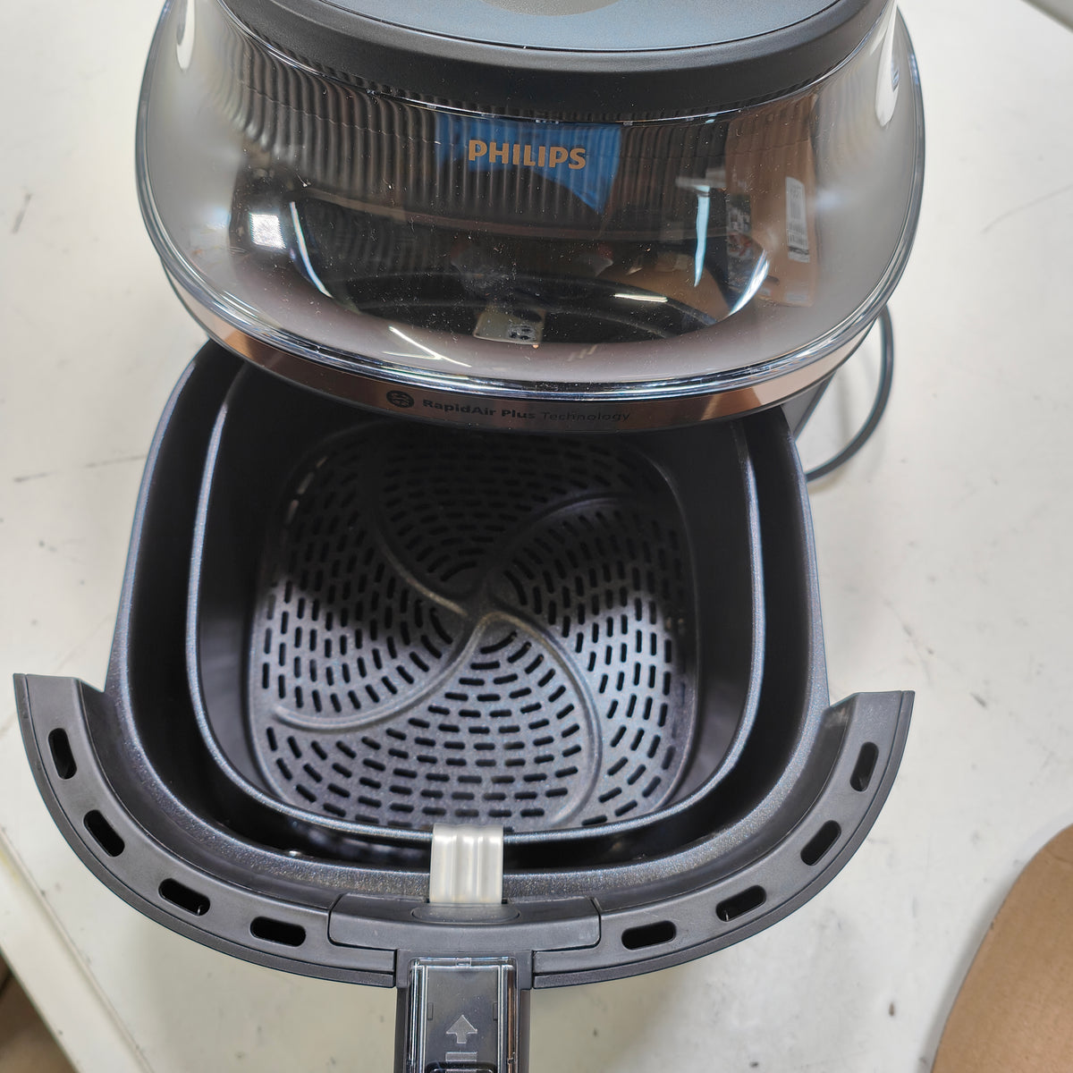 Philips Airfryer der 3000er-Serie NA322/00