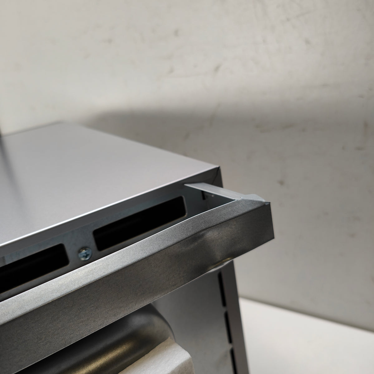 Sharp R-941BKW