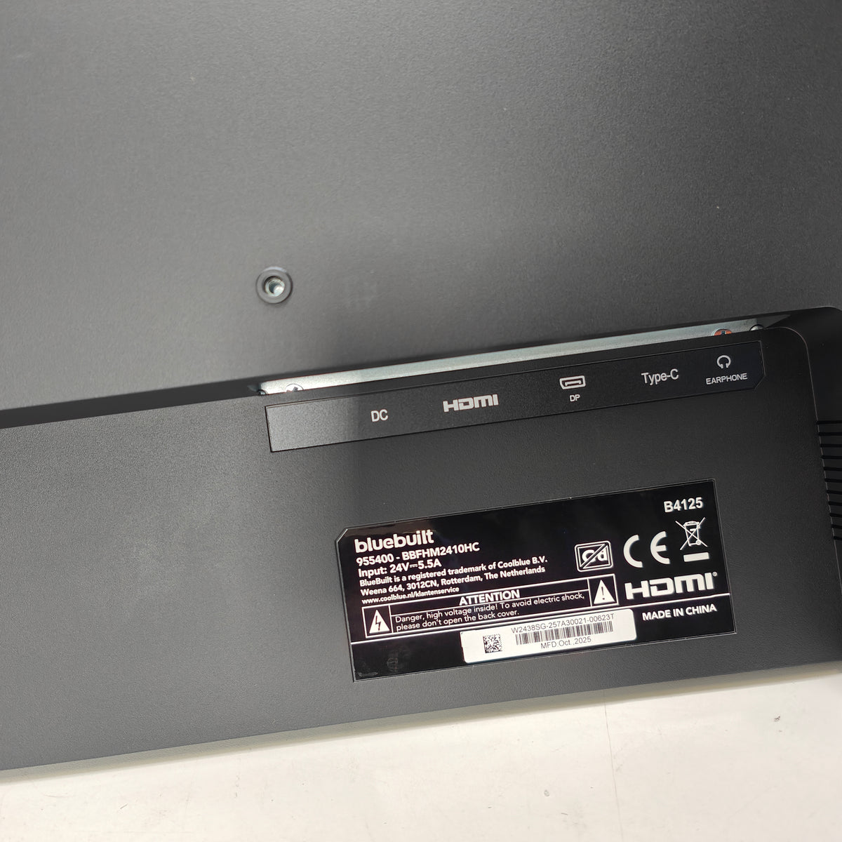 BlueBuilt 24 Zoll Full HD 100Hz Monitor mit USB-C