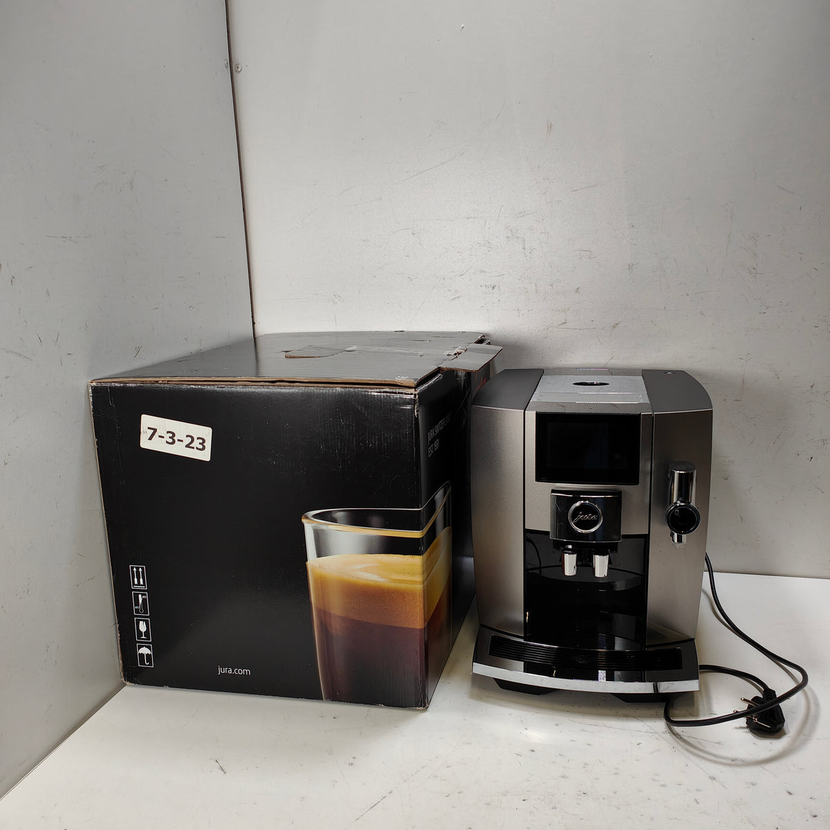 Jura J8 Midnight Silver (EA)