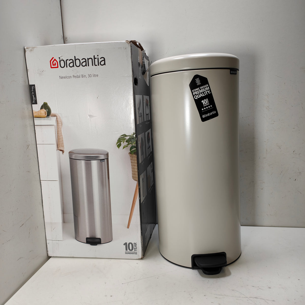 Brabantia NewIcon Treteimer 30 Liter Beige