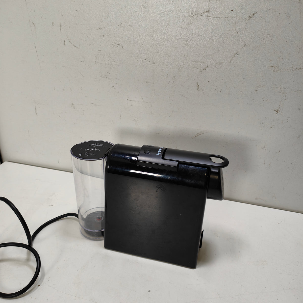 Magimix Nespresso Essenza Mini Schwarz