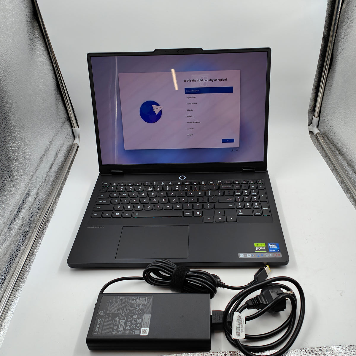 Lenovo Legion Pro 5 16IAX10 83F3004EMH
