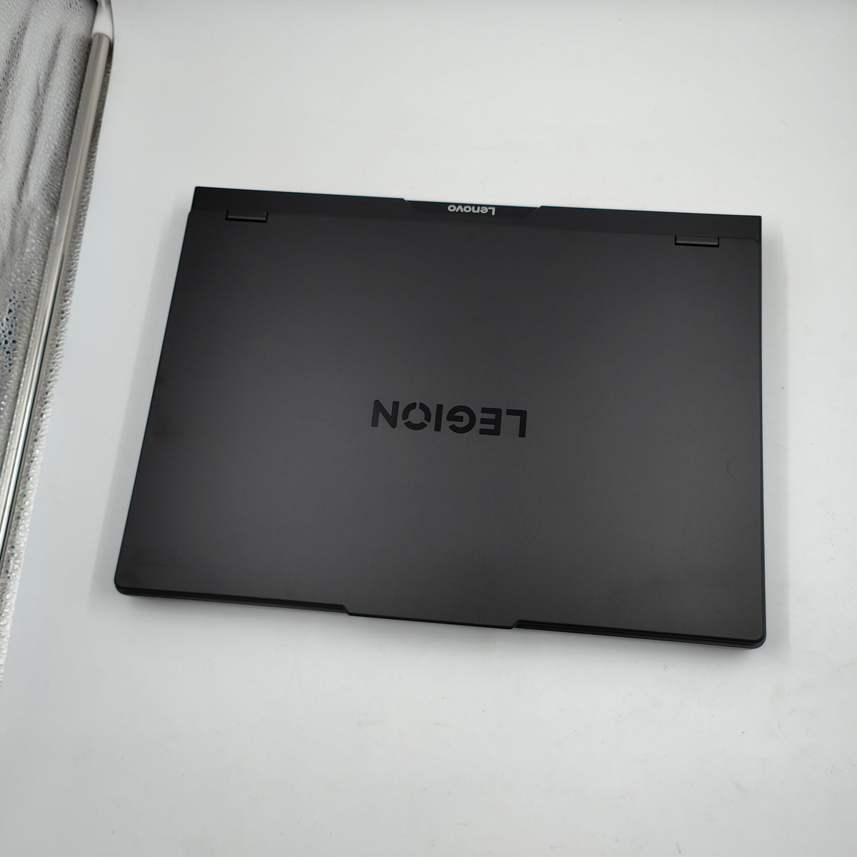 Lenovo Legion Pro 5 16IAX10 83F3004EMH