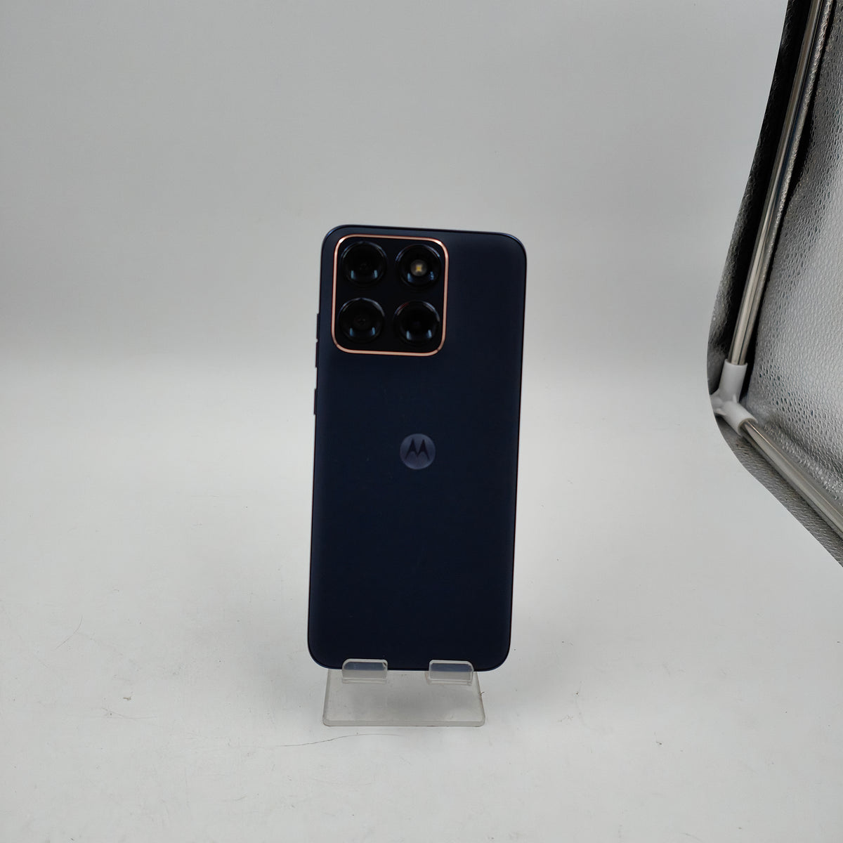 Motorola edge 70 fusion Pantone Silhouette