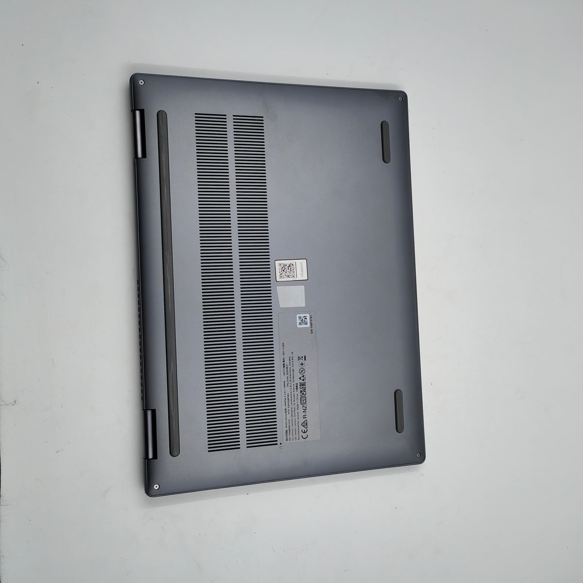Lenovo IdeaPad 5 2-in-1 14IRH9 83KX006FMH