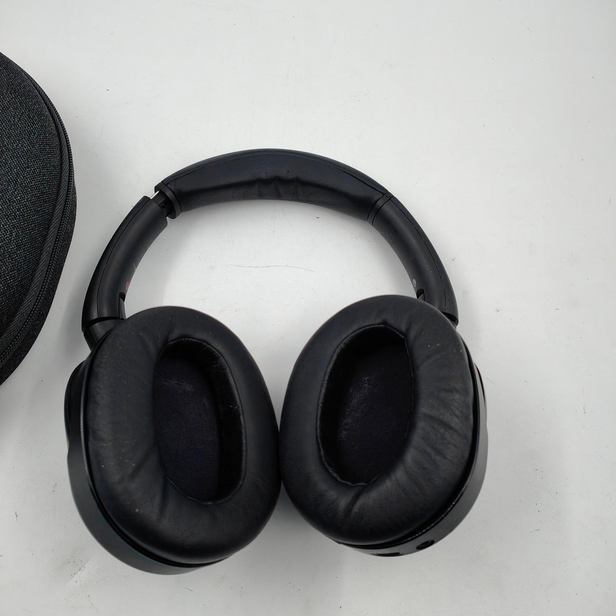 Sony ULT Wear Schwarz