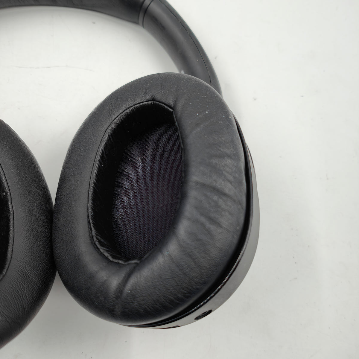 Sony ULT Wear Schwarz