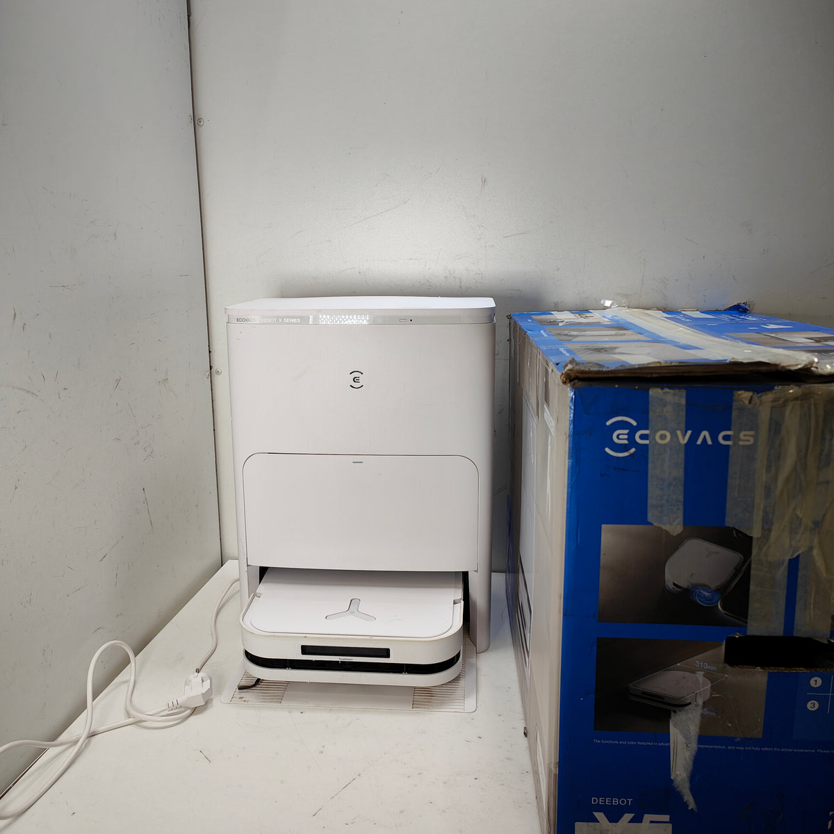 Ecovacs DEEBOT X5 OMNI
