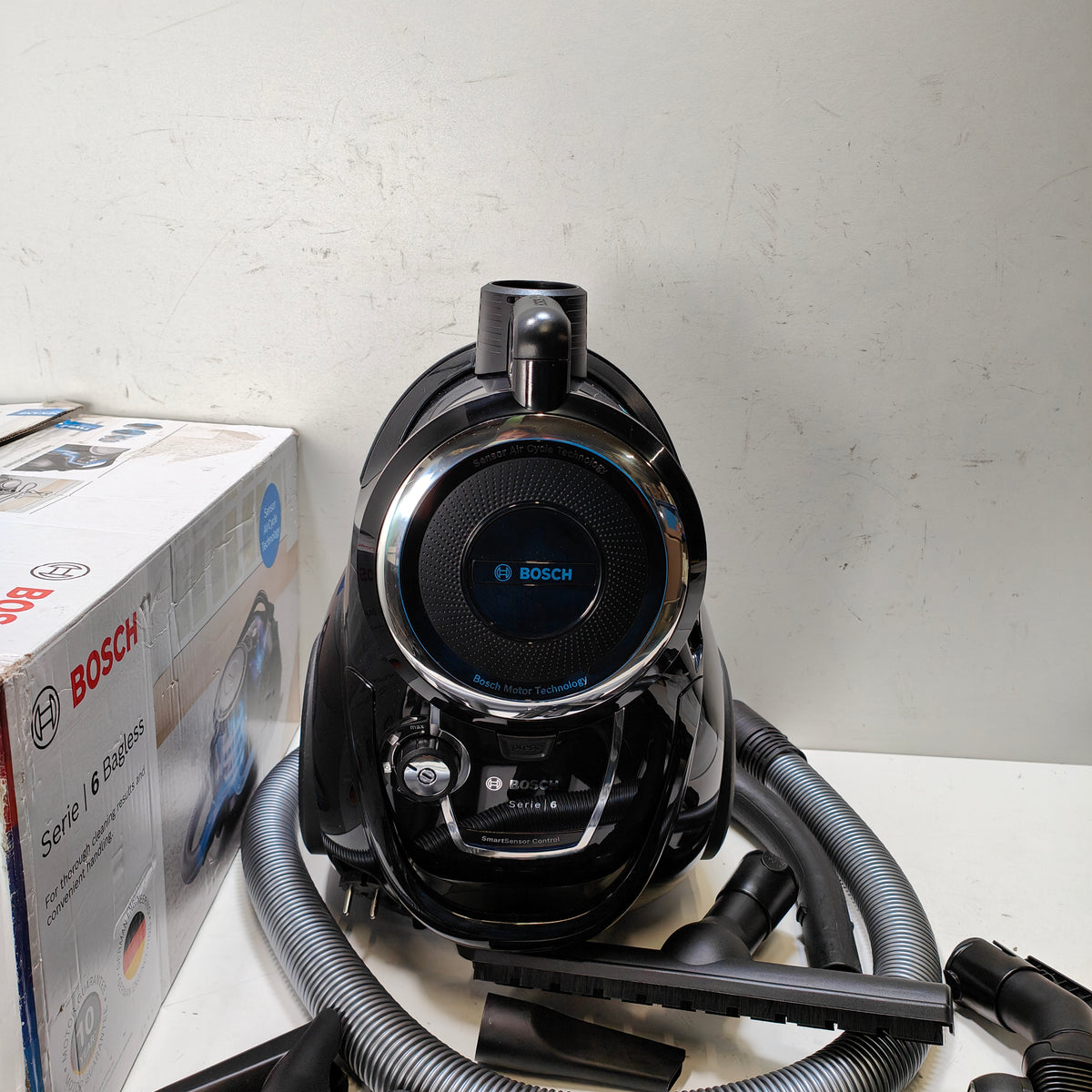Bosch BGC41XSIL