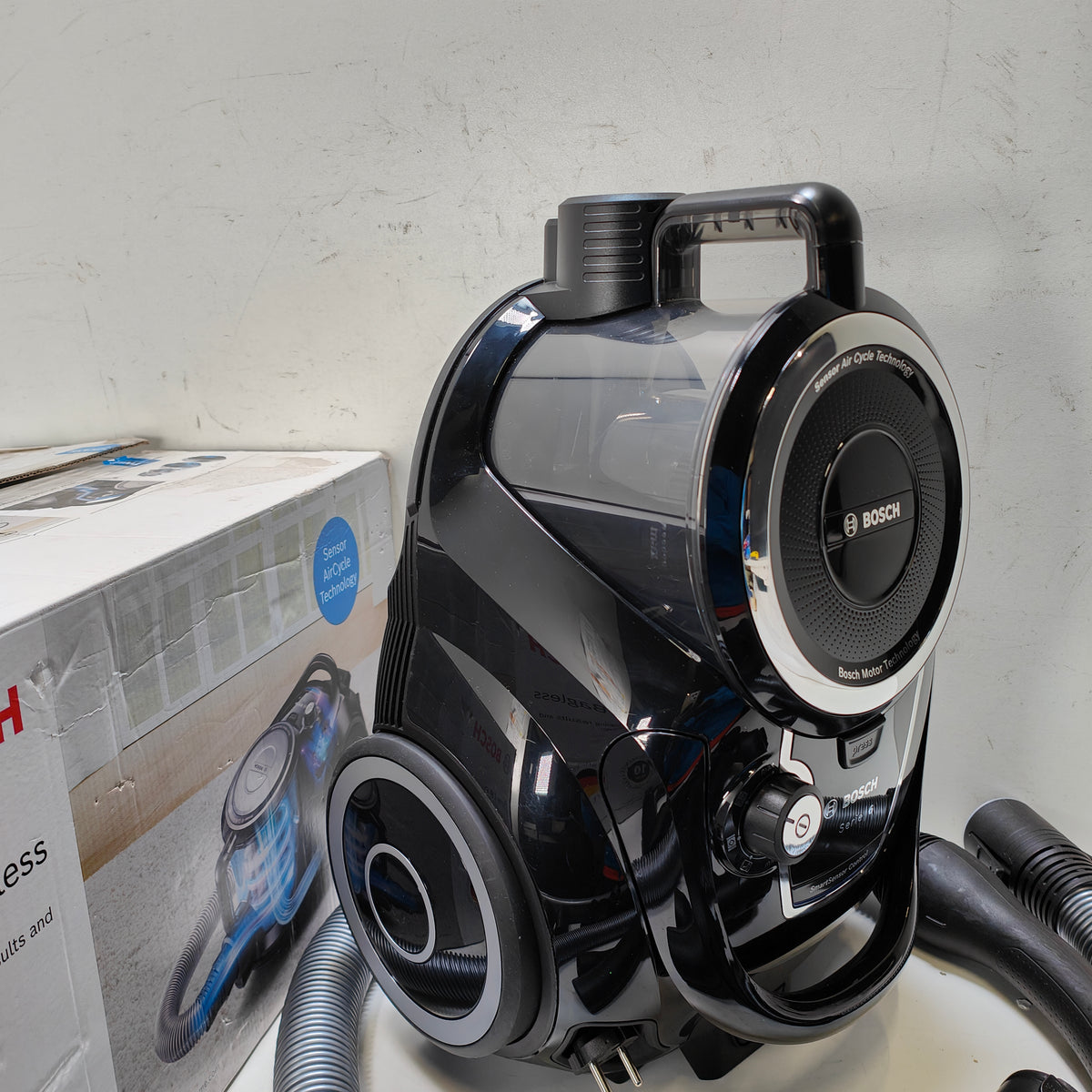 Bosch BGC41XSIL