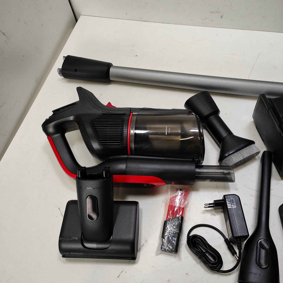 Bosch Unlimited 9 BBS931PET Pro Animal