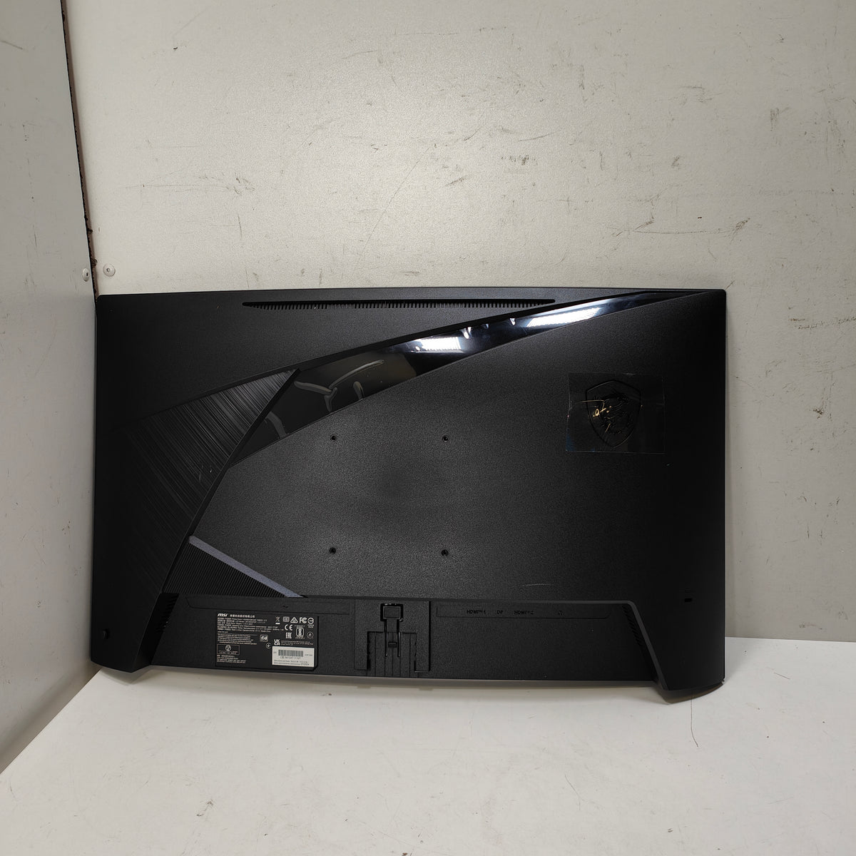 MSI MAG 27C6F