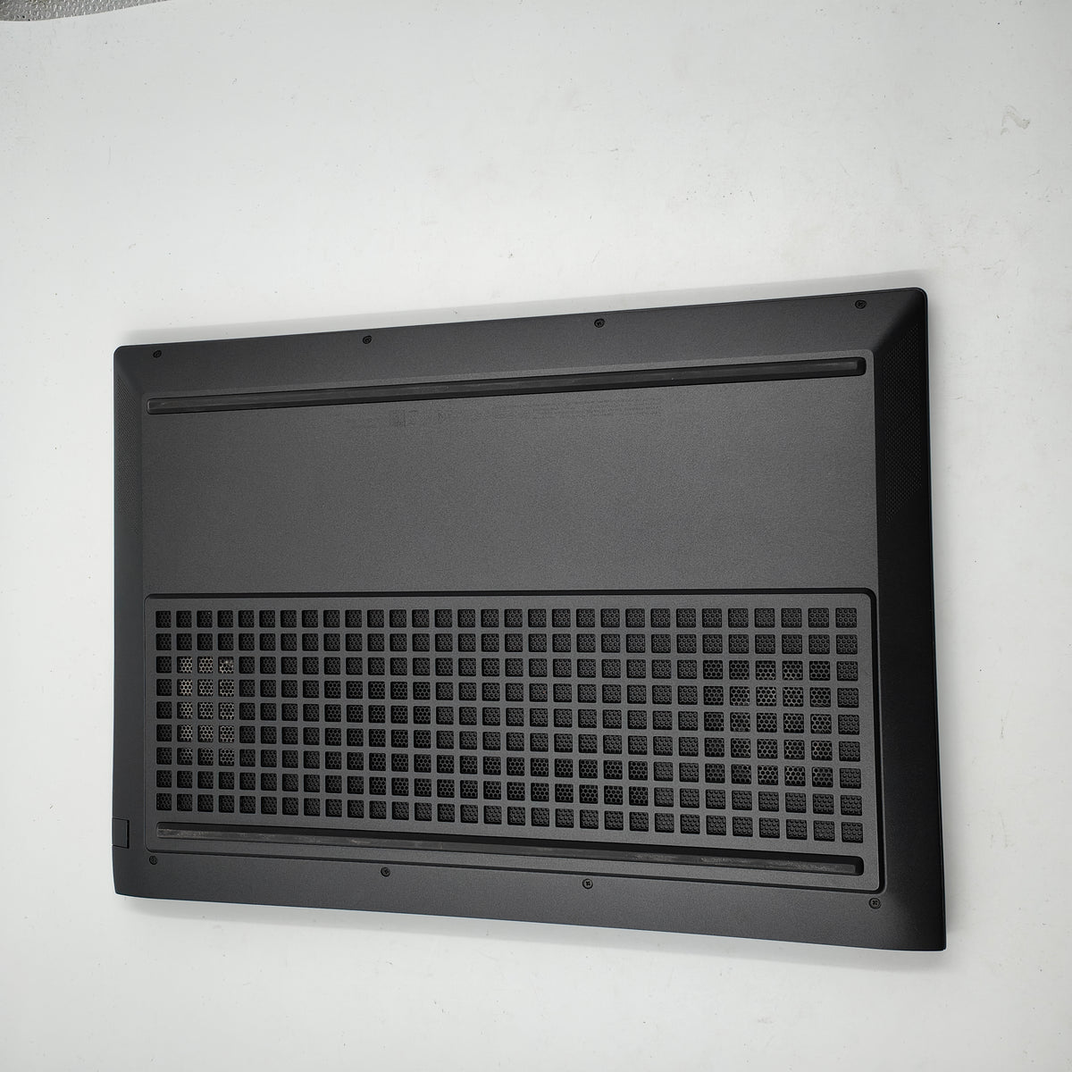 HP VICTUS 16-r0976nd QWERTY