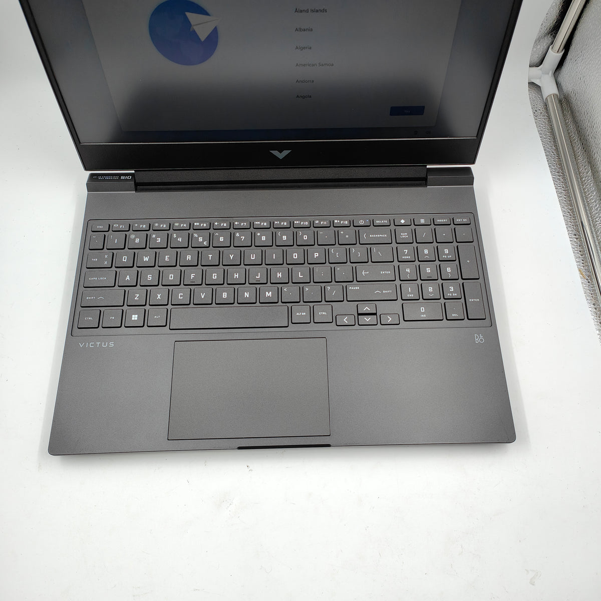 HP VICTUS 15-fa1970nd QWERTY