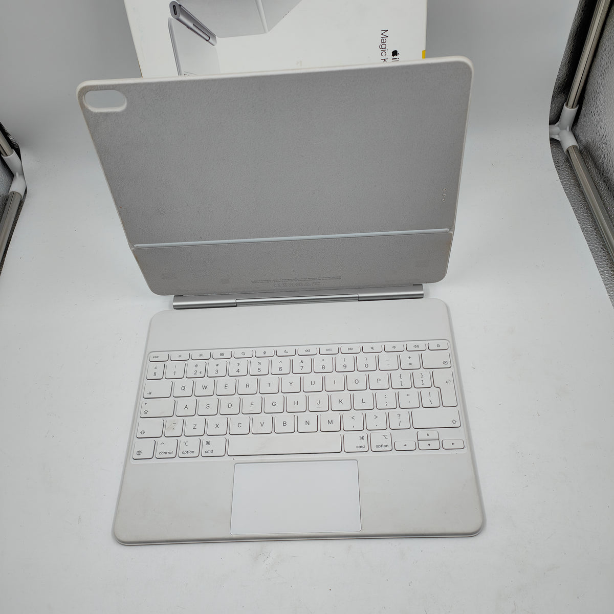 Apple Magic Keyboard pour iPad Air 13 pouces (2026/2025/2024) QWERTY Noir