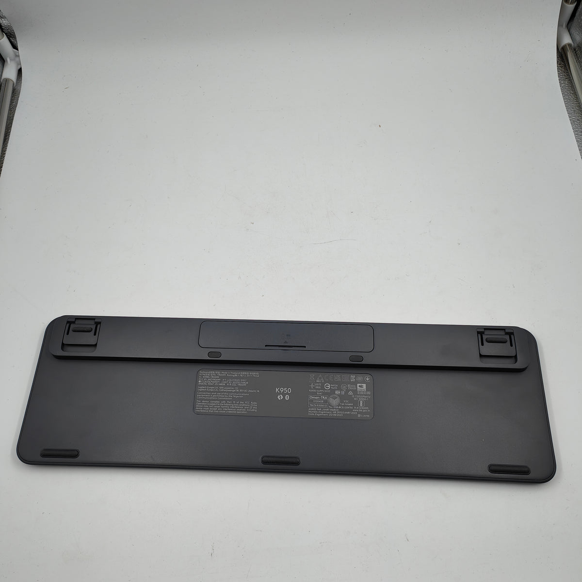 Logitech Signature Slim K950, kabellose Tastatur AZERTY
