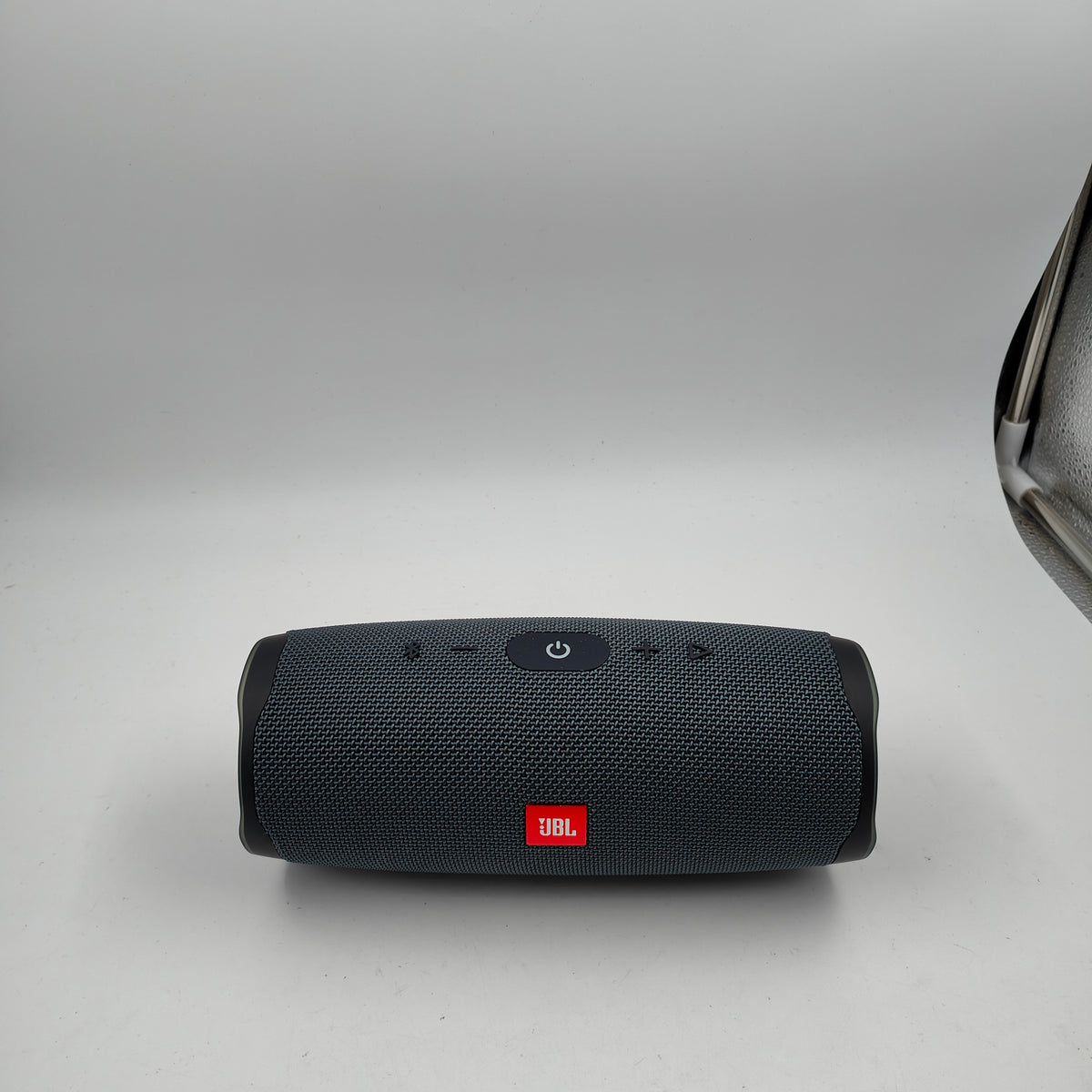 JBL Charge Essential 2 Grau