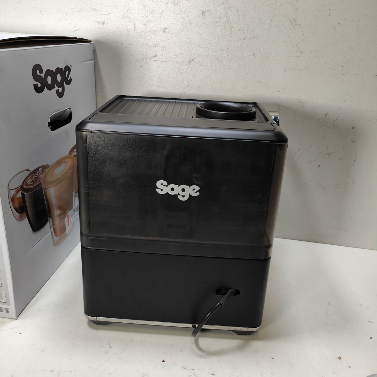 Sage Barista Express Impress Black Truffle
